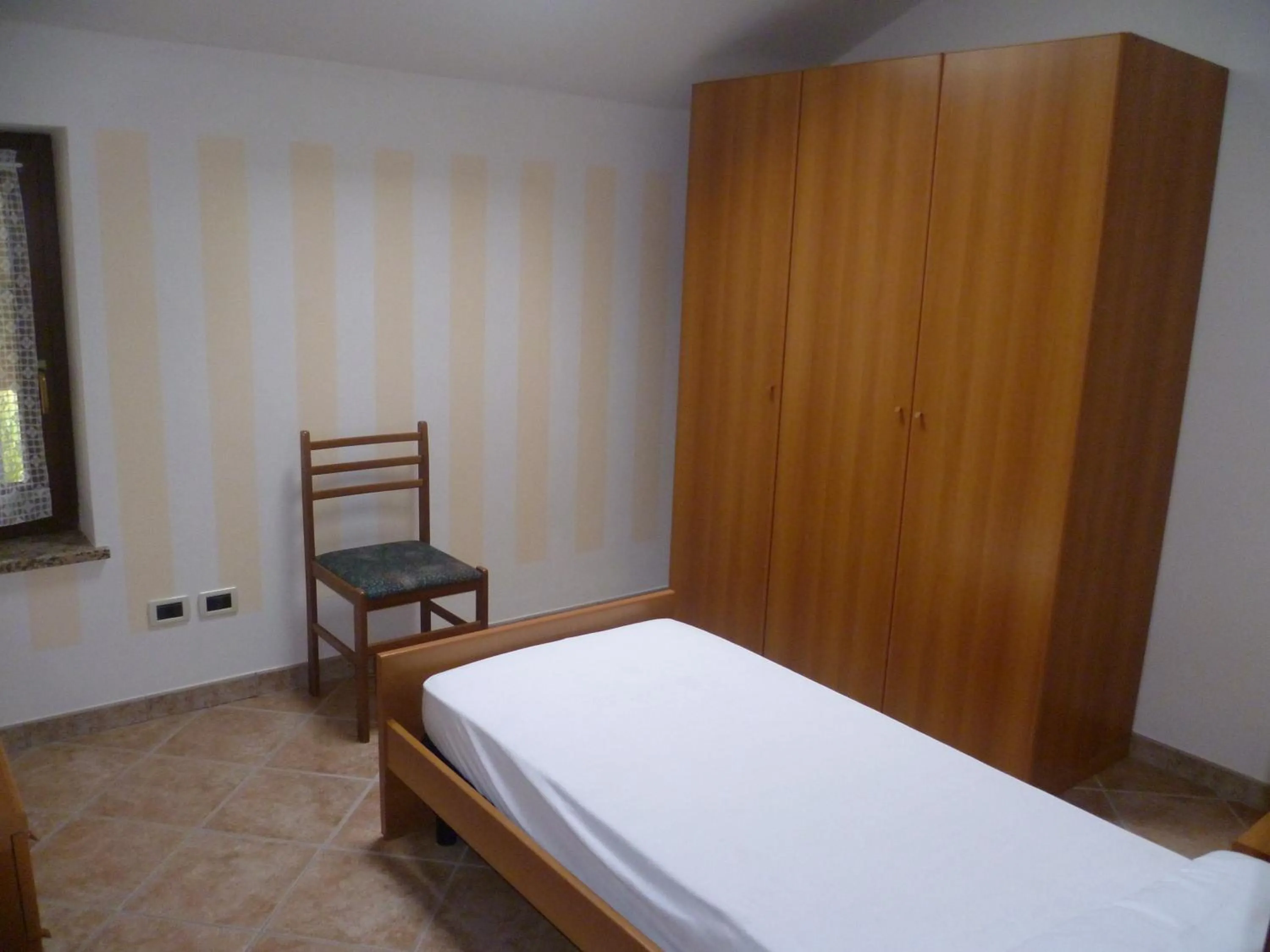Bedroom, Bed in Ca dei Logi di Giancarlo Cetto