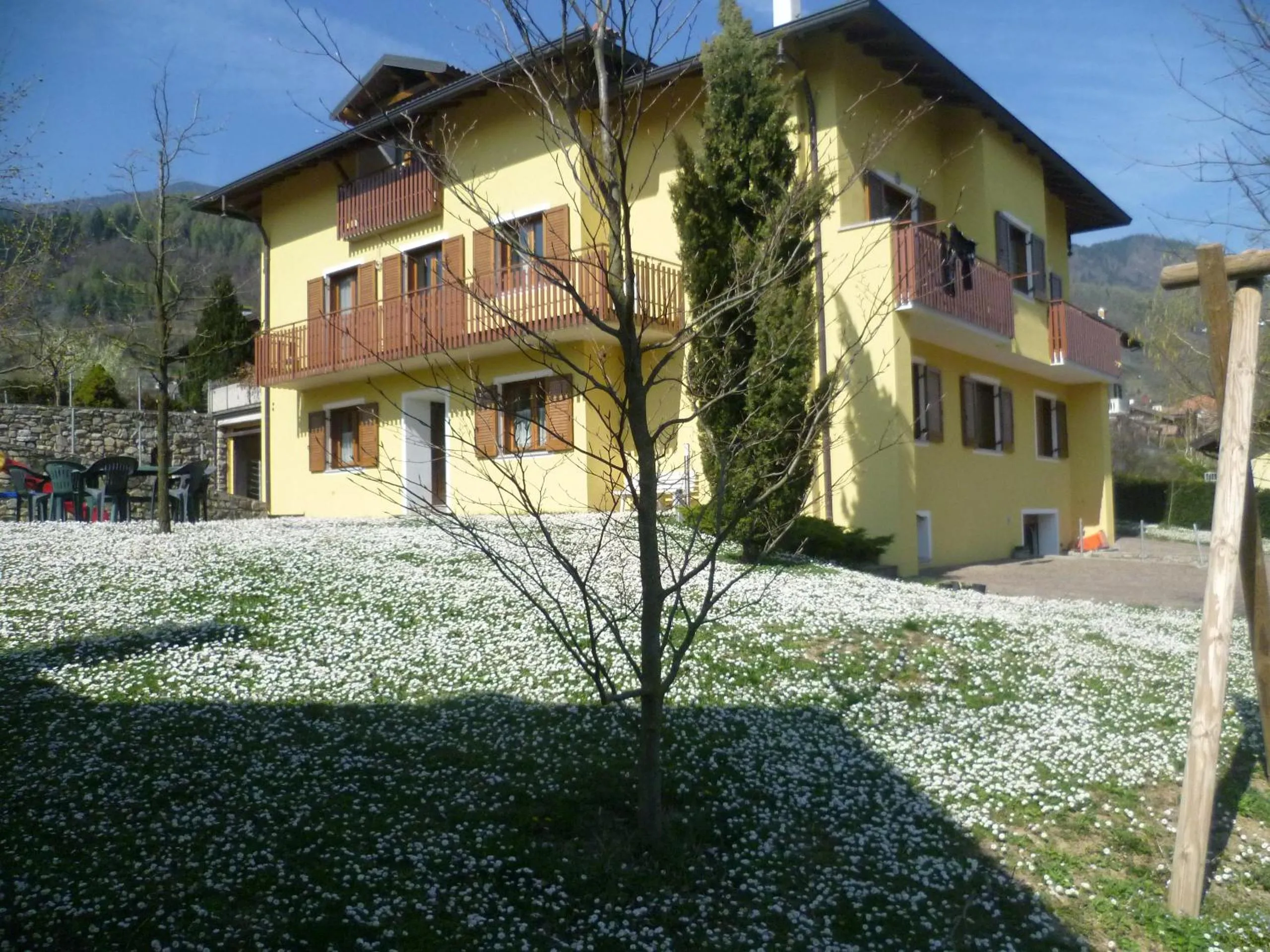 Property building in Ca dei Logi di Giancarlo Cetto