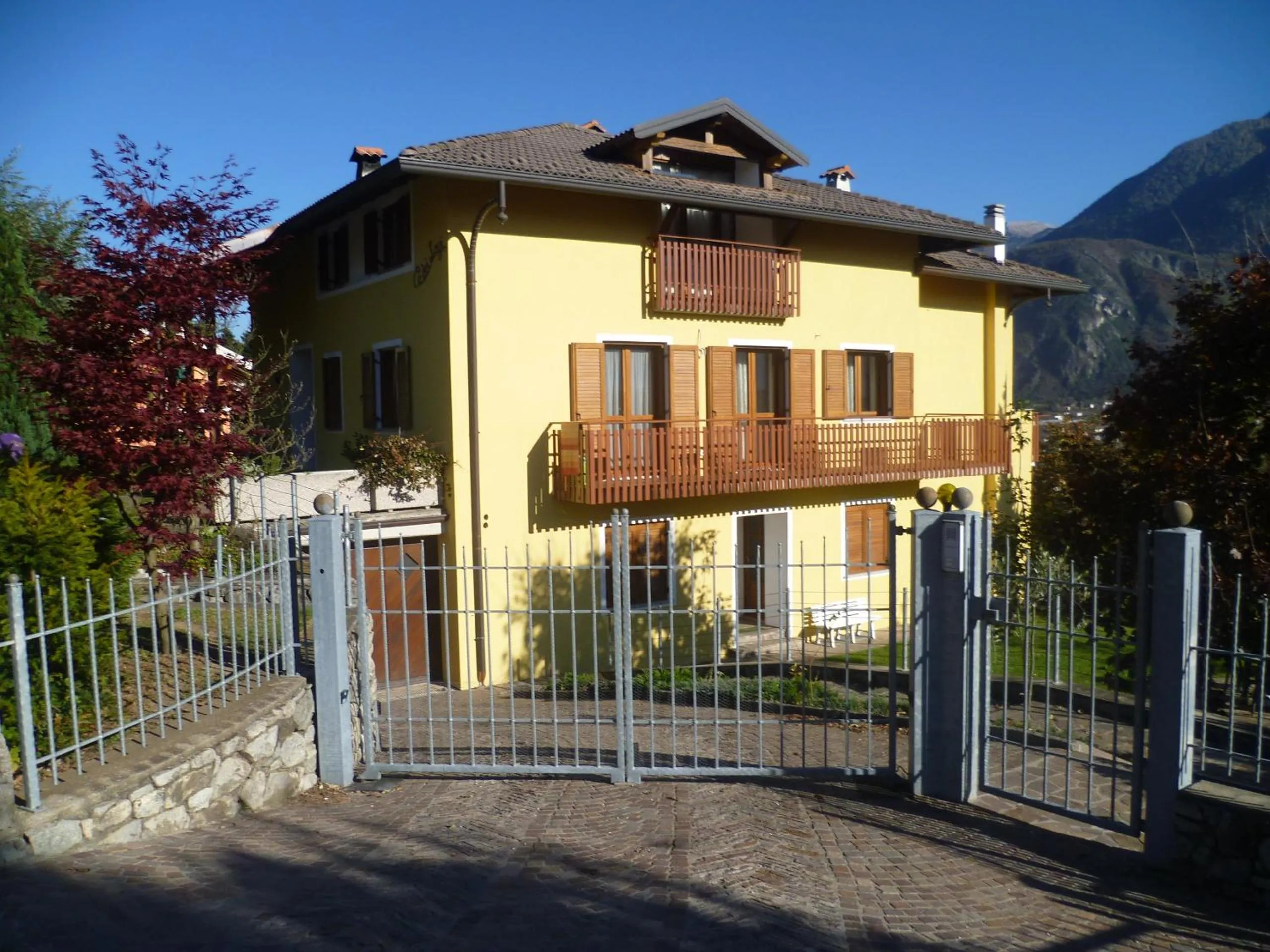 Property building in Ca dei Logi di Giancarlo Cetto