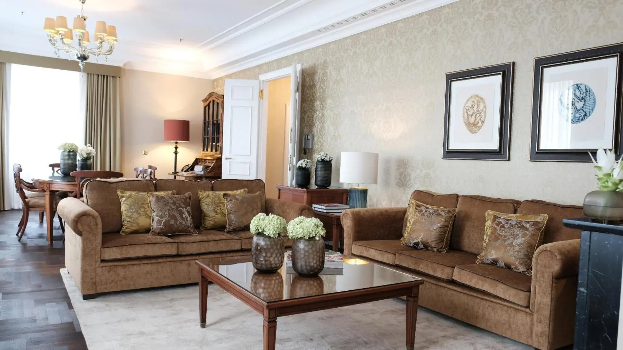 Living room in Althoff Grandhotel Schloss Bensberg Living room in Althoff Grandhotel Schloss Bensberg