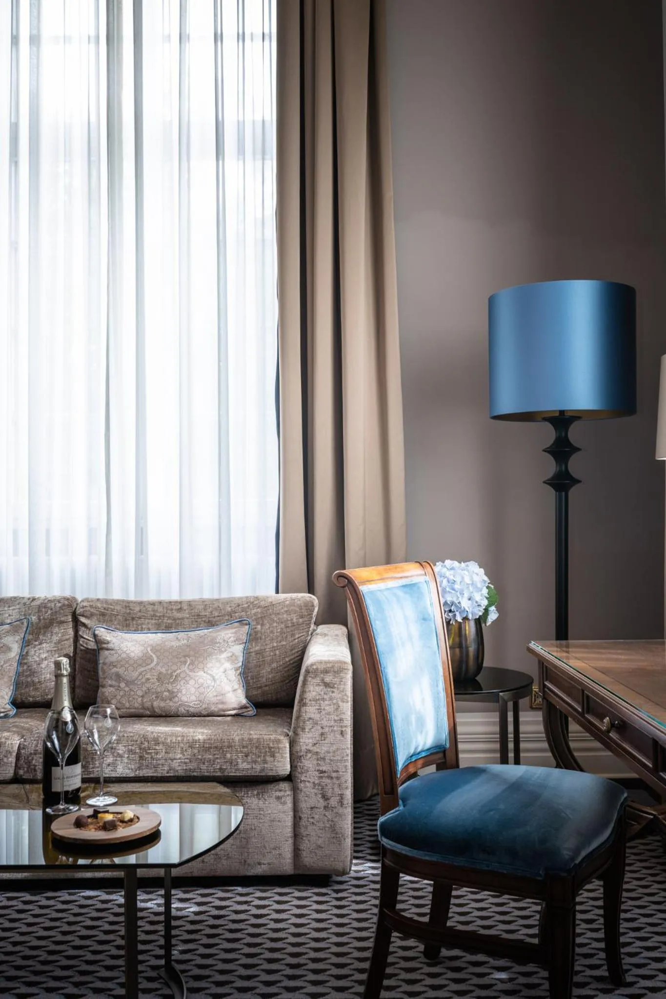 Living room in Althoff Grandhotel Schloss Bensberg