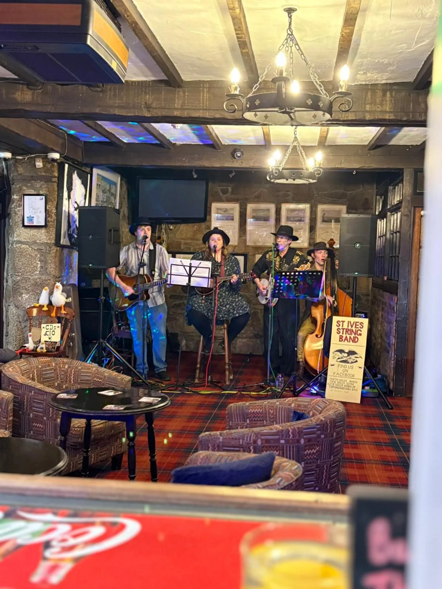 Entertainment in Union Hotel