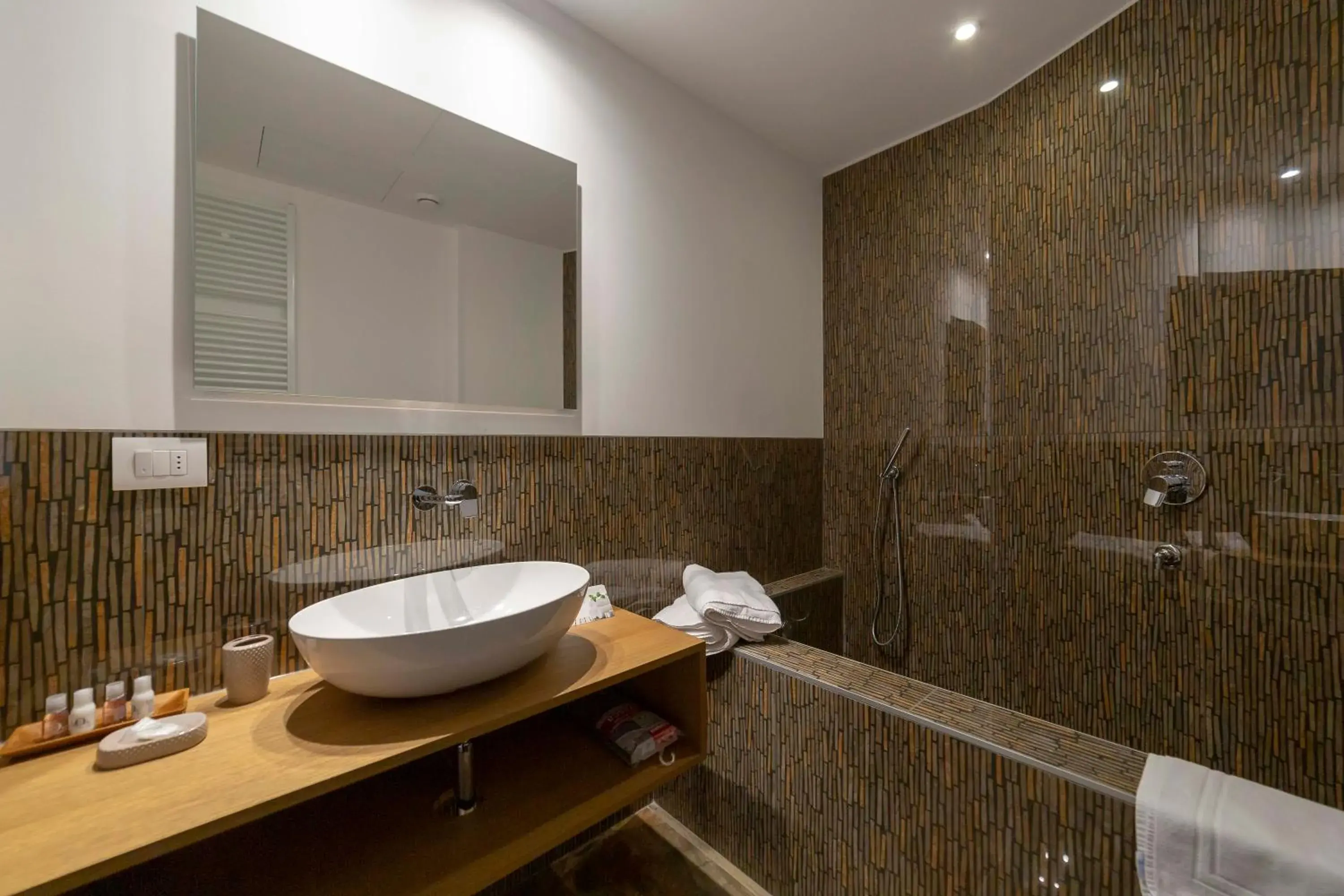 Suite with Lake View in Le Stanze del Lago Lake View Suite with Lake View in Le Stanze del Lago Lake View
