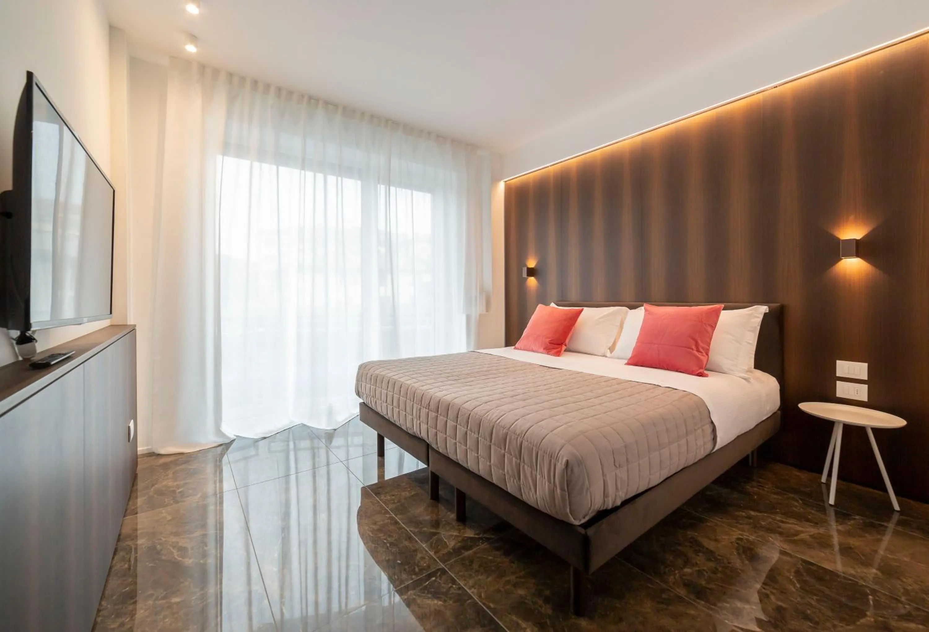 Photo of the whole room, Bed in Le Stanze del Lago Lake View