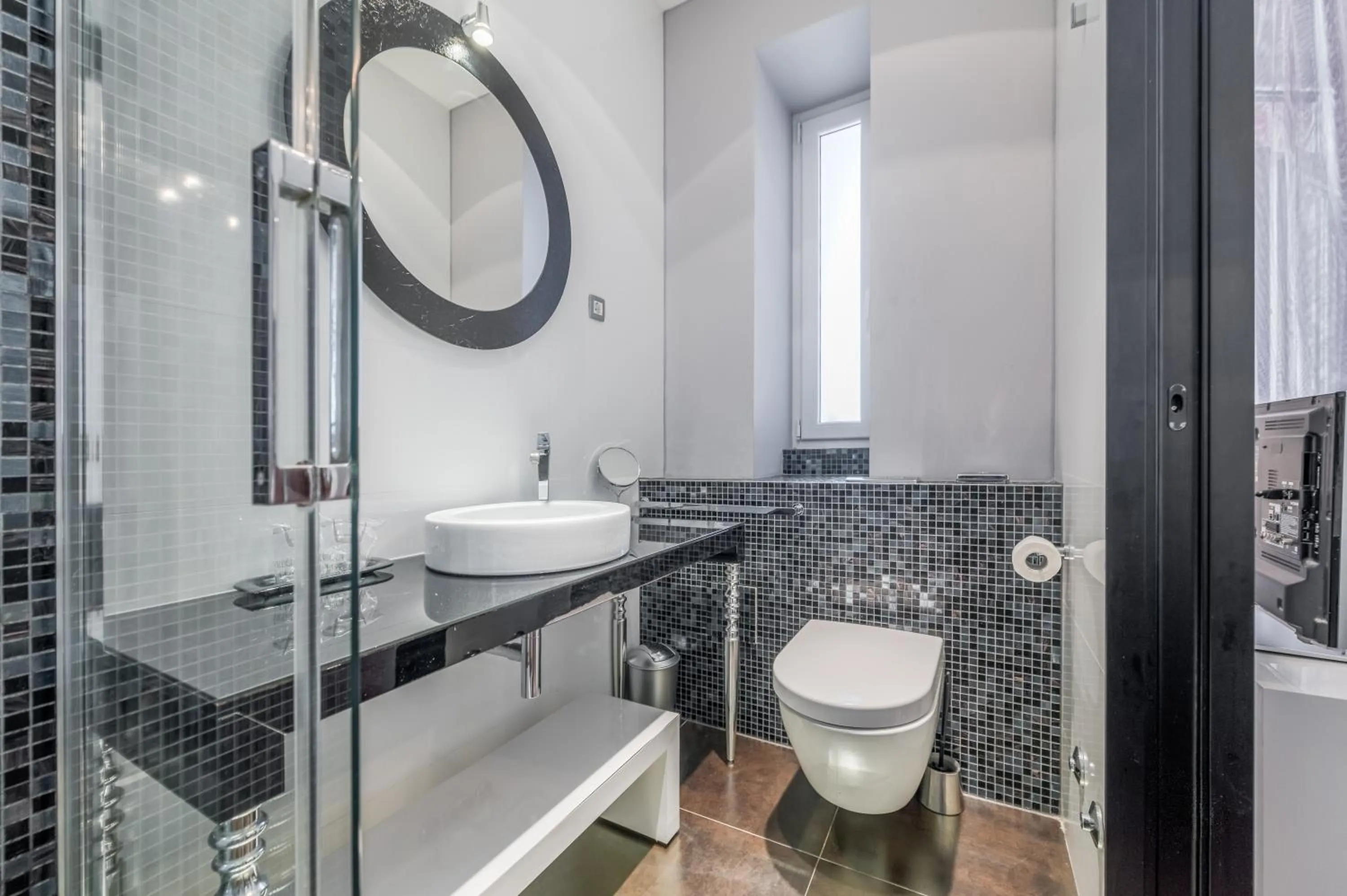 Bathroom in Starlight Luxury Rooms