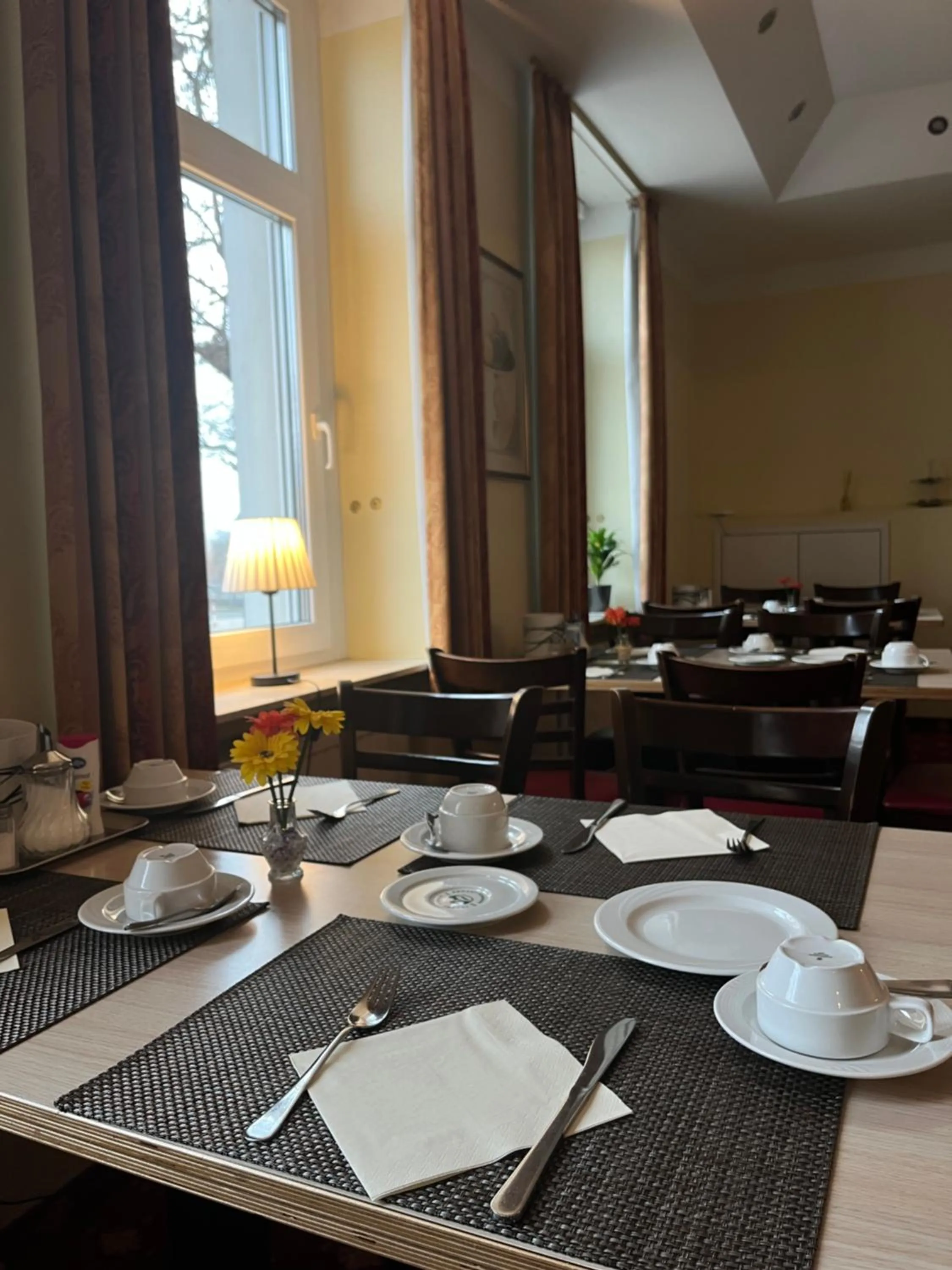 Breakfast in Hotel Kronprinz Garni