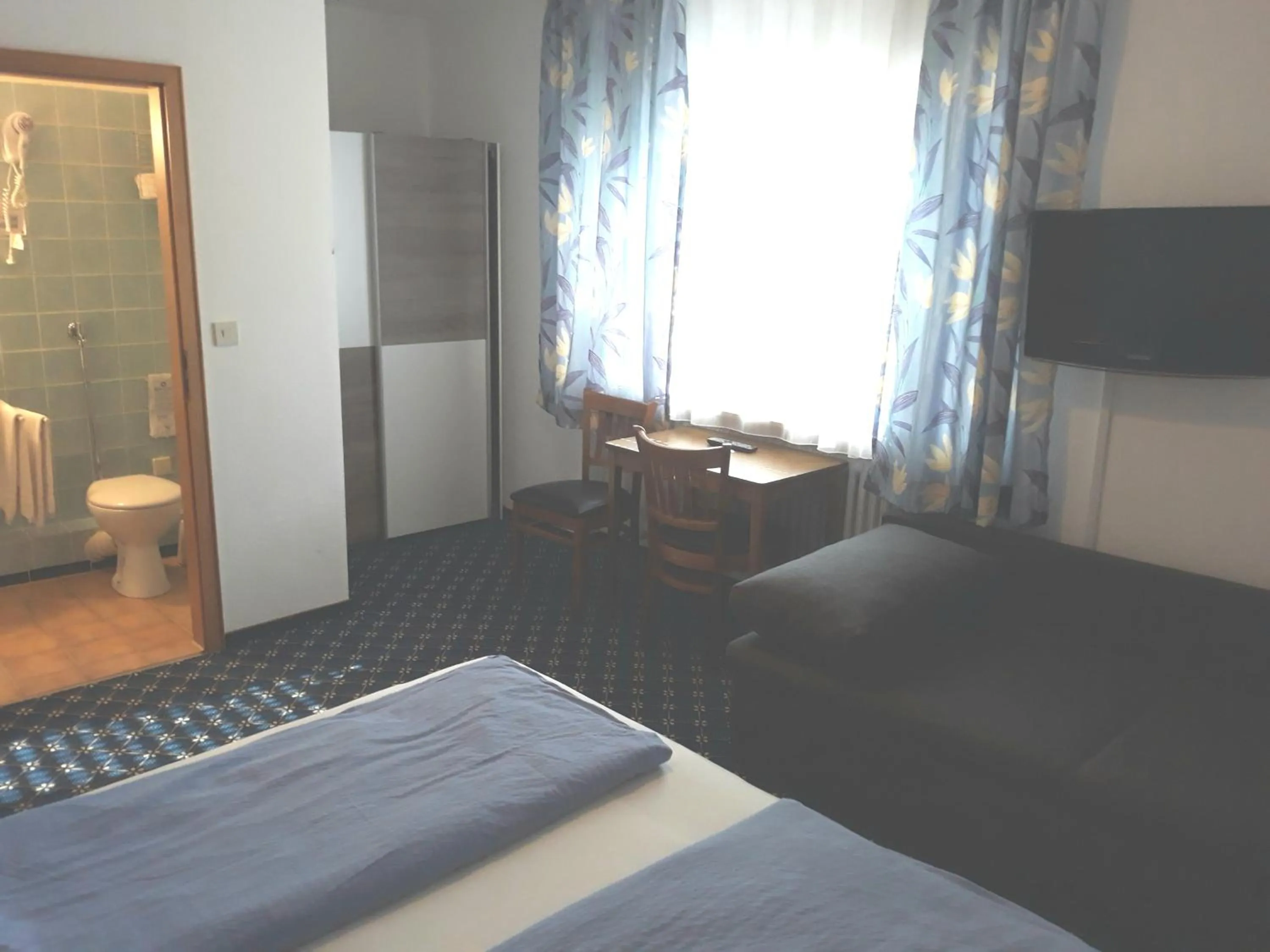 Bed in Hotel Elsenztal