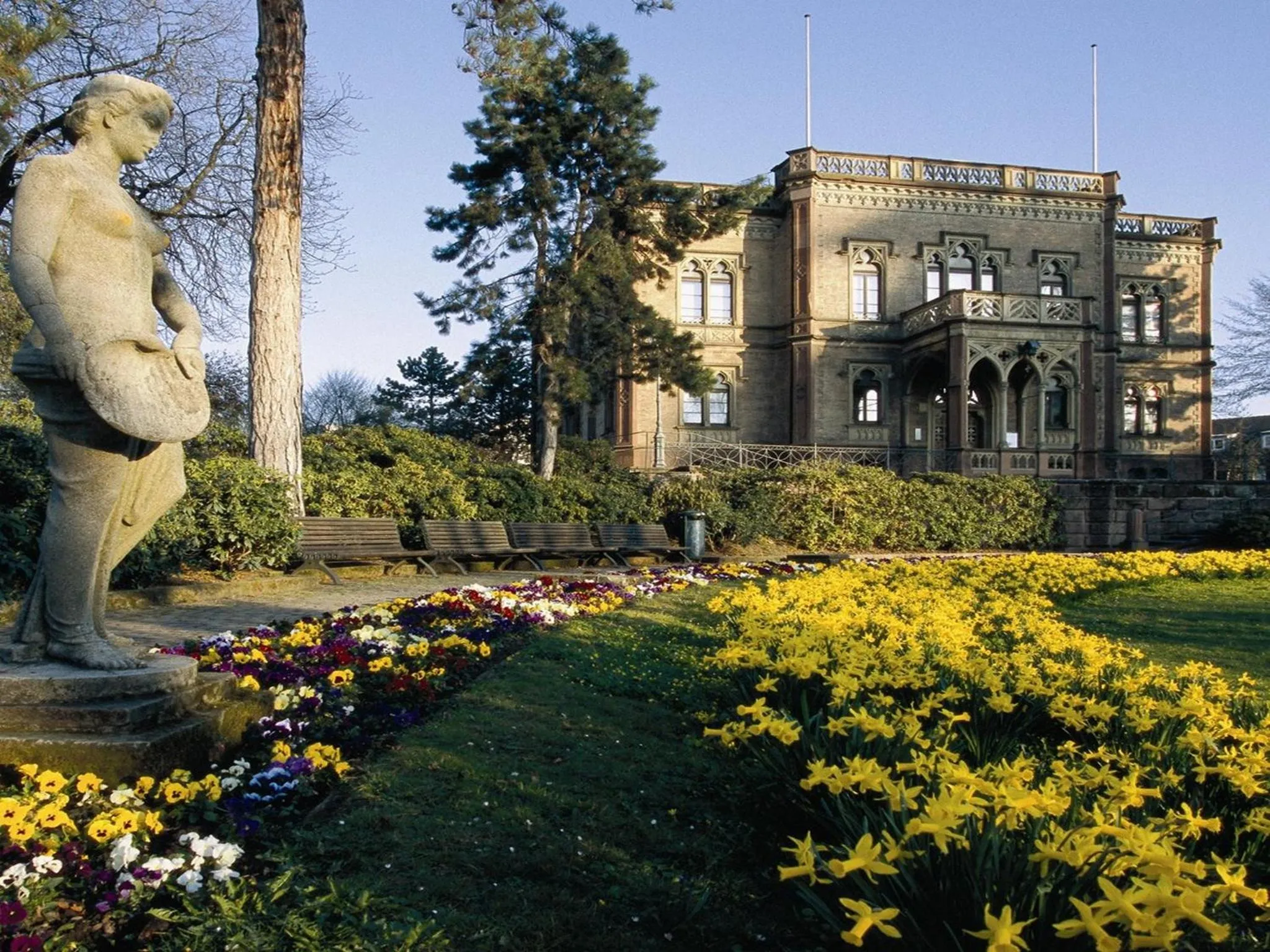 Nearby landmark in Colombi Hotel