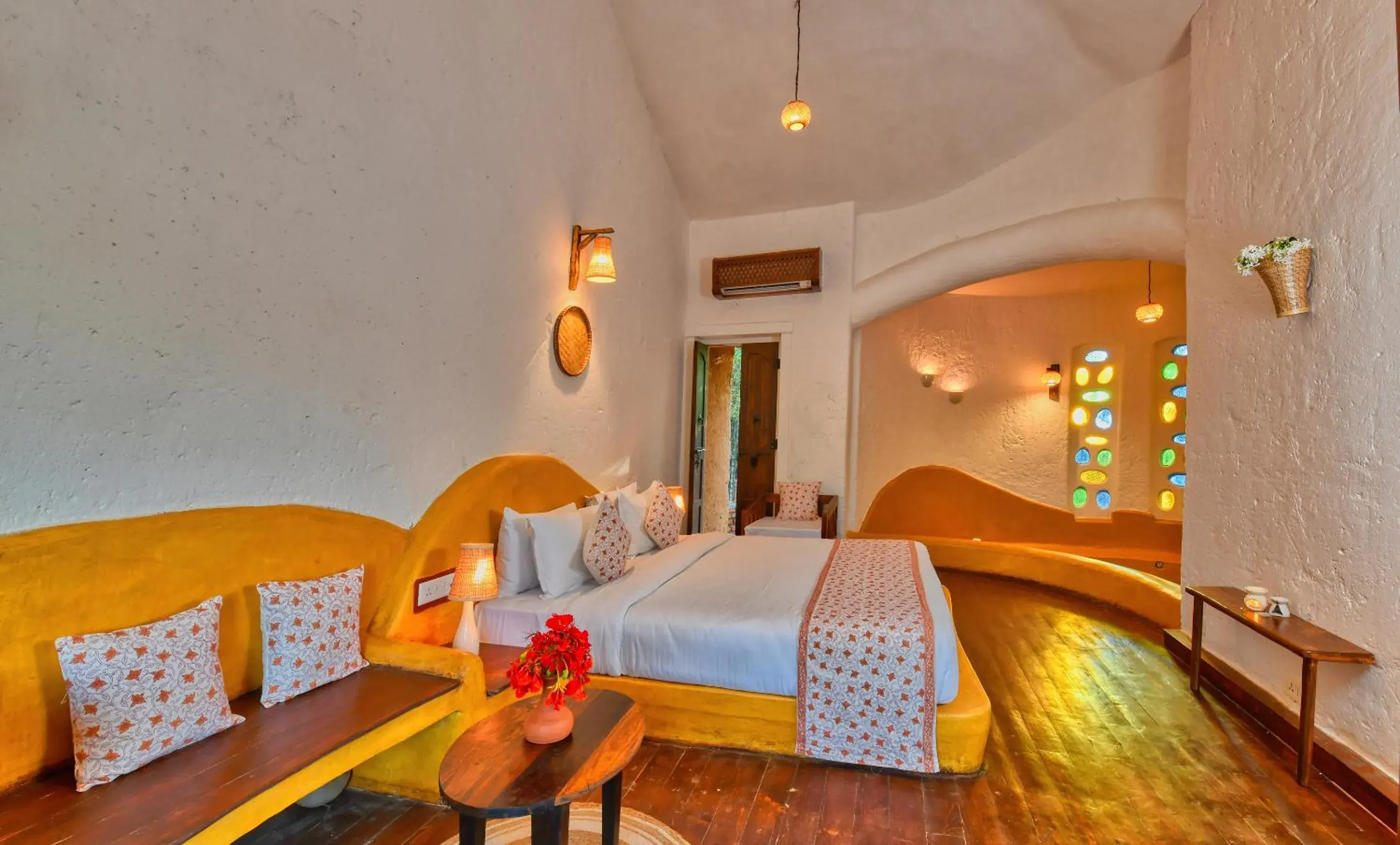 Bed in The Earth at Ranthambore Bed in The Earth at Ranthambore