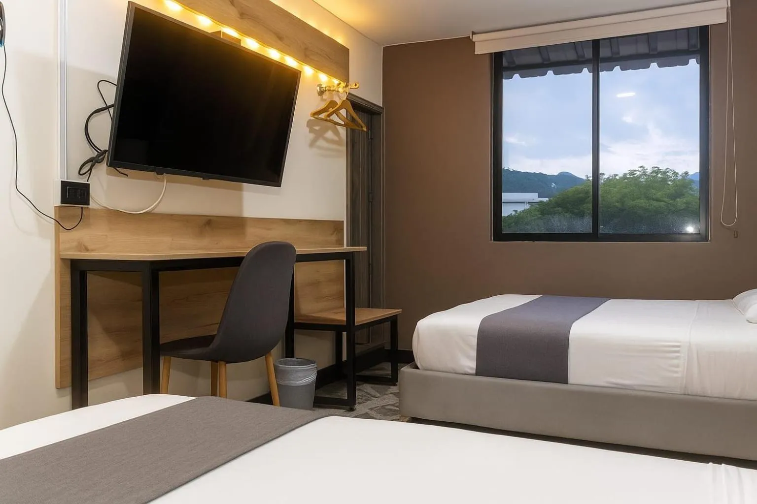 Photo of the whole room, Bed in Hotel Airport Pereira