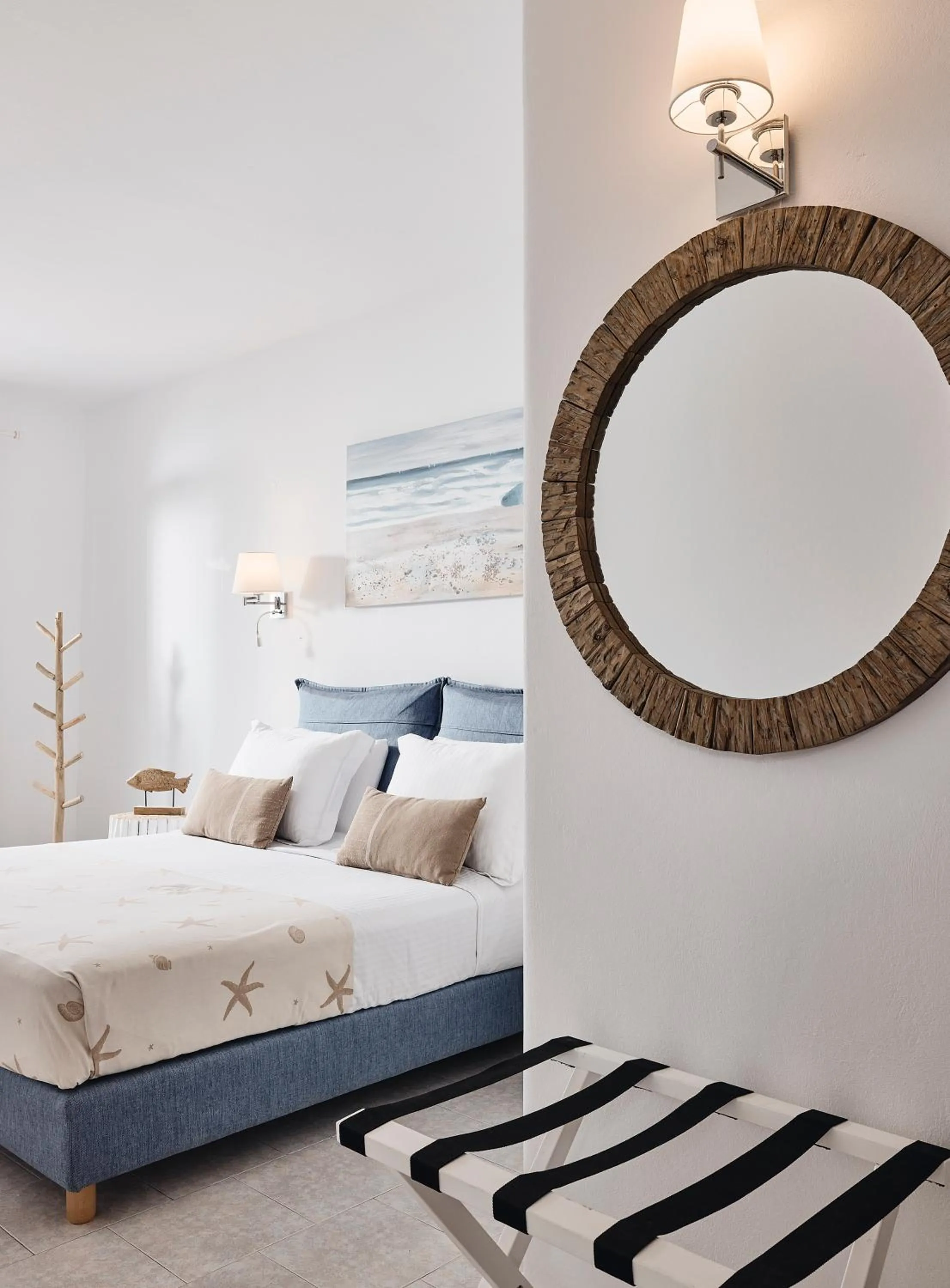 Photo of the whole room, Bed in Capetan Giorgantas