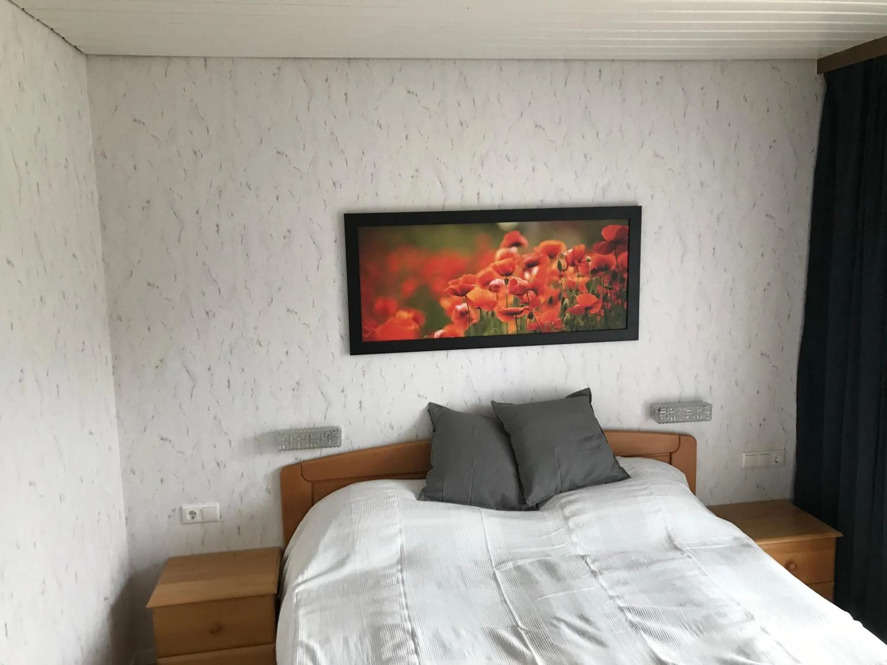 Bed in Hillside Rooms