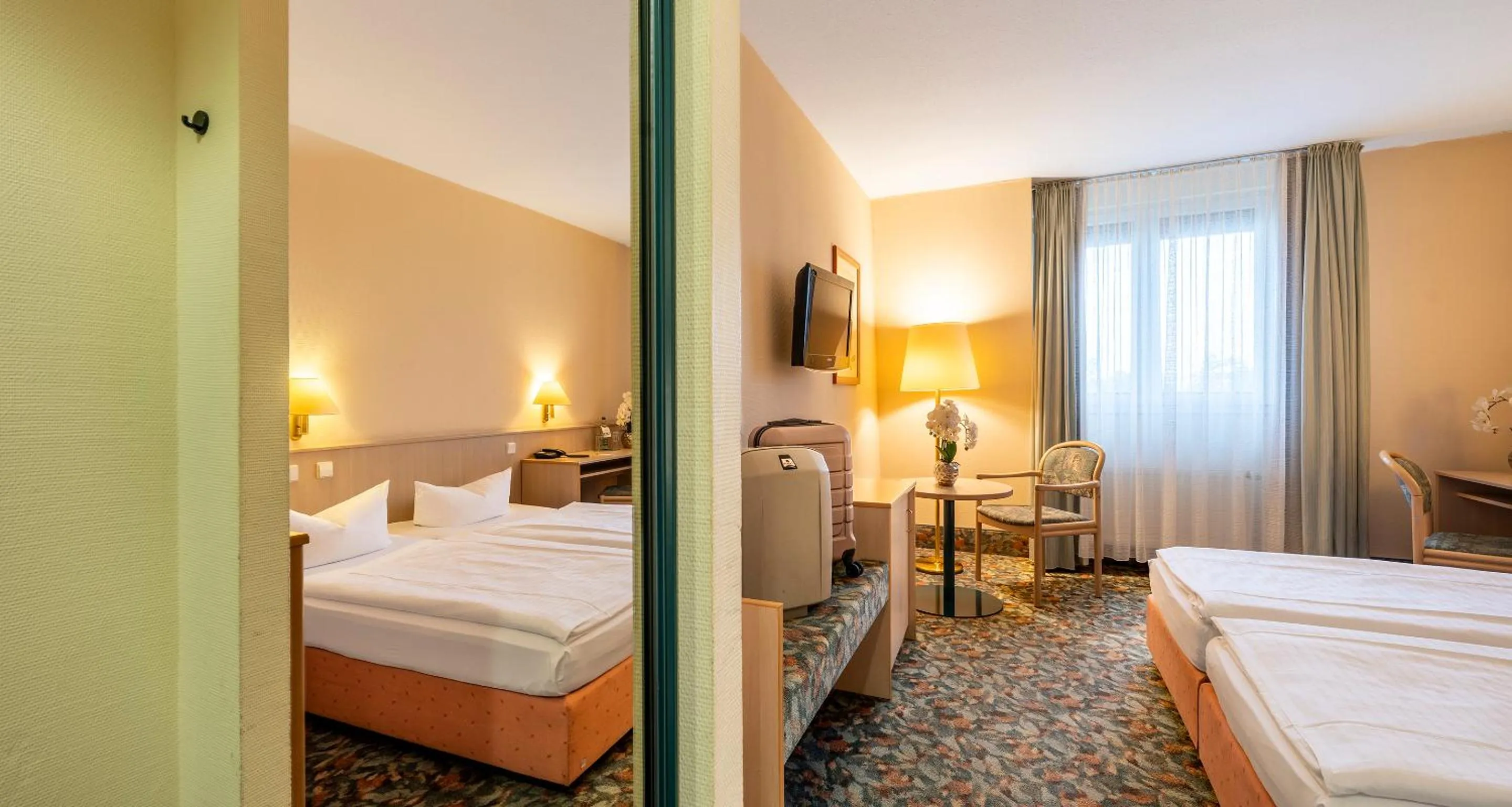 Photo of the whole room, Bed in PLAZA INN Chemnitz