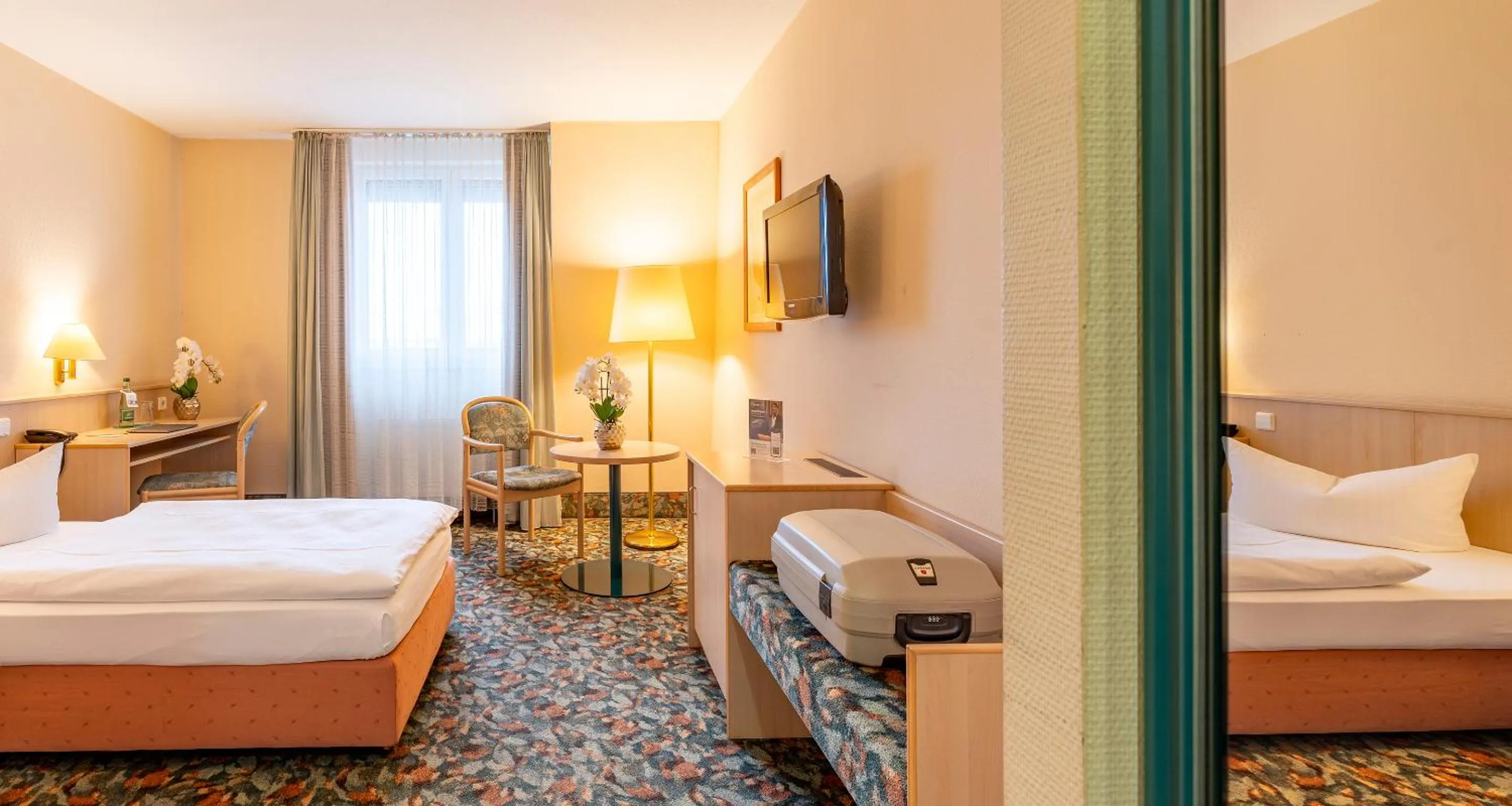 Photo of the whole room, Bed in PLAZA INN Chemnitz