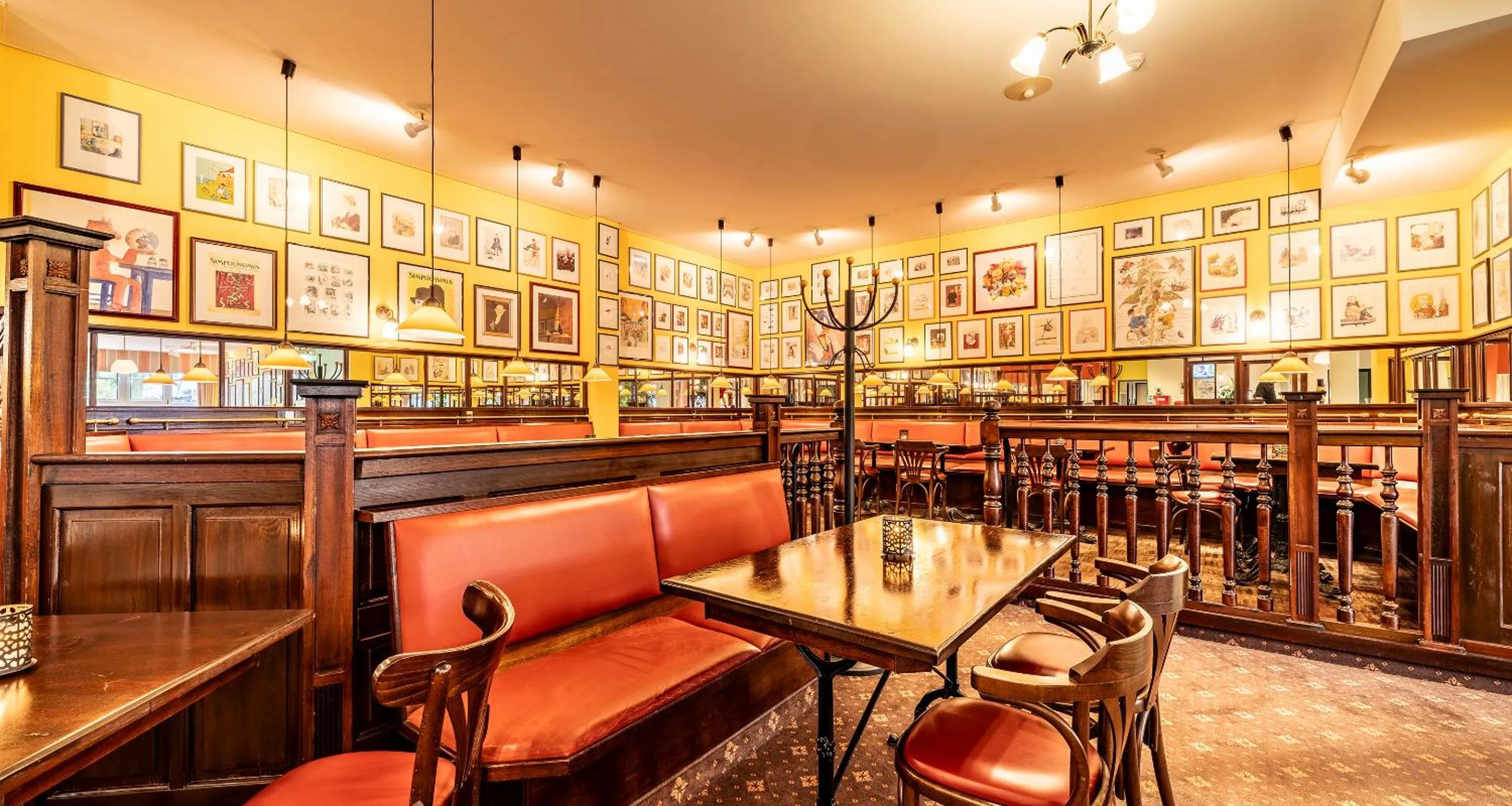 Lounge or bar in PLAZA INN Chemnitz