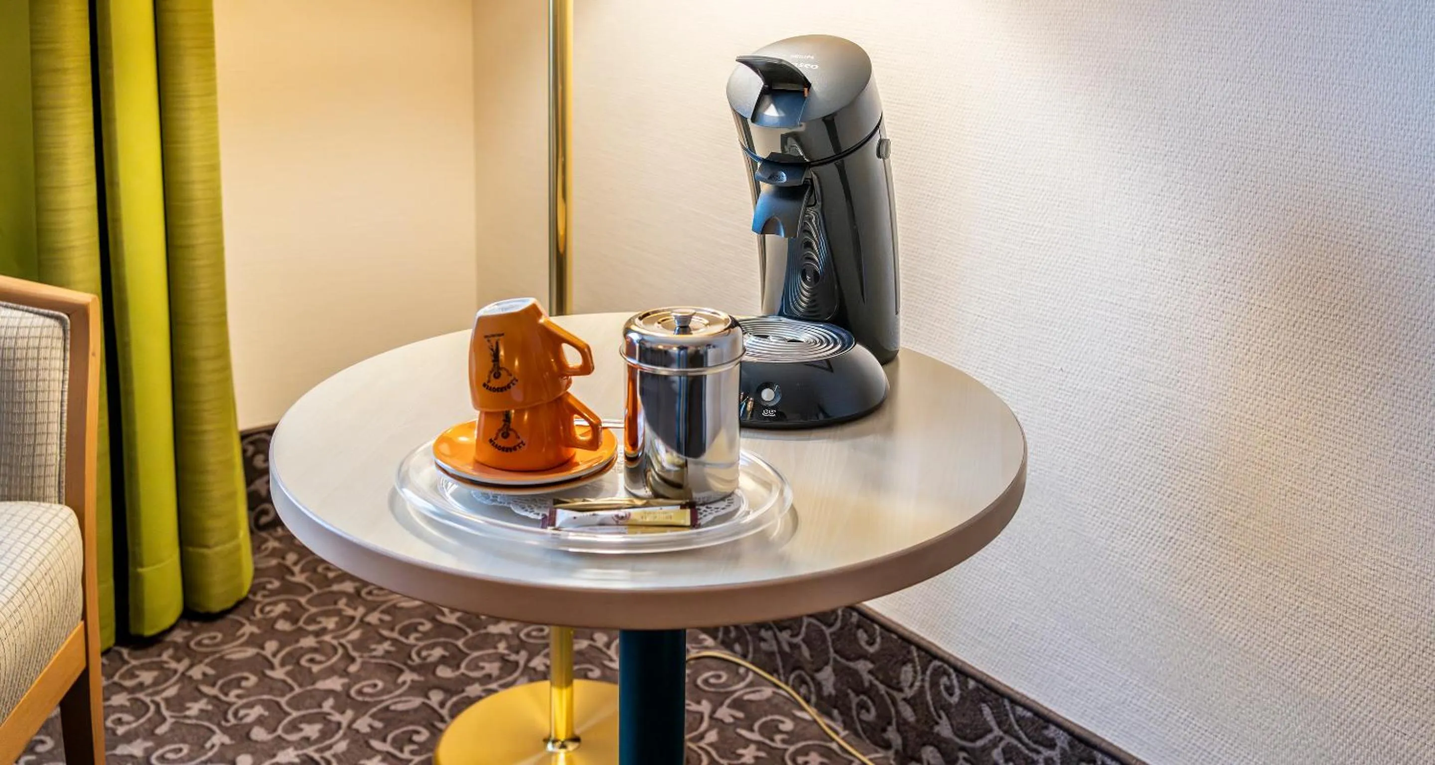 Coffee/tea facilities in PLAZA INN Chemnitz
