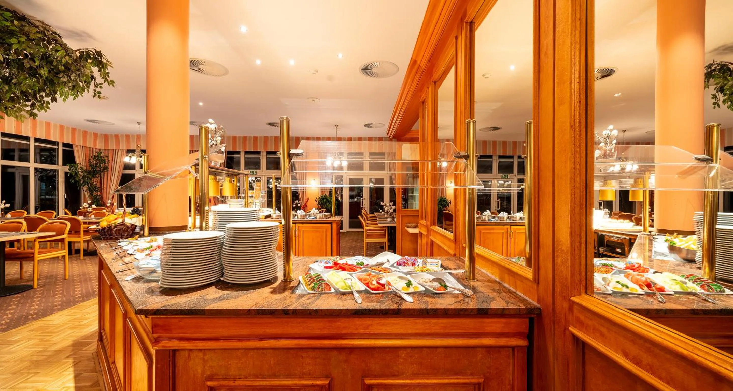 Buffet breakfast in PLAZA INN Chemnitz