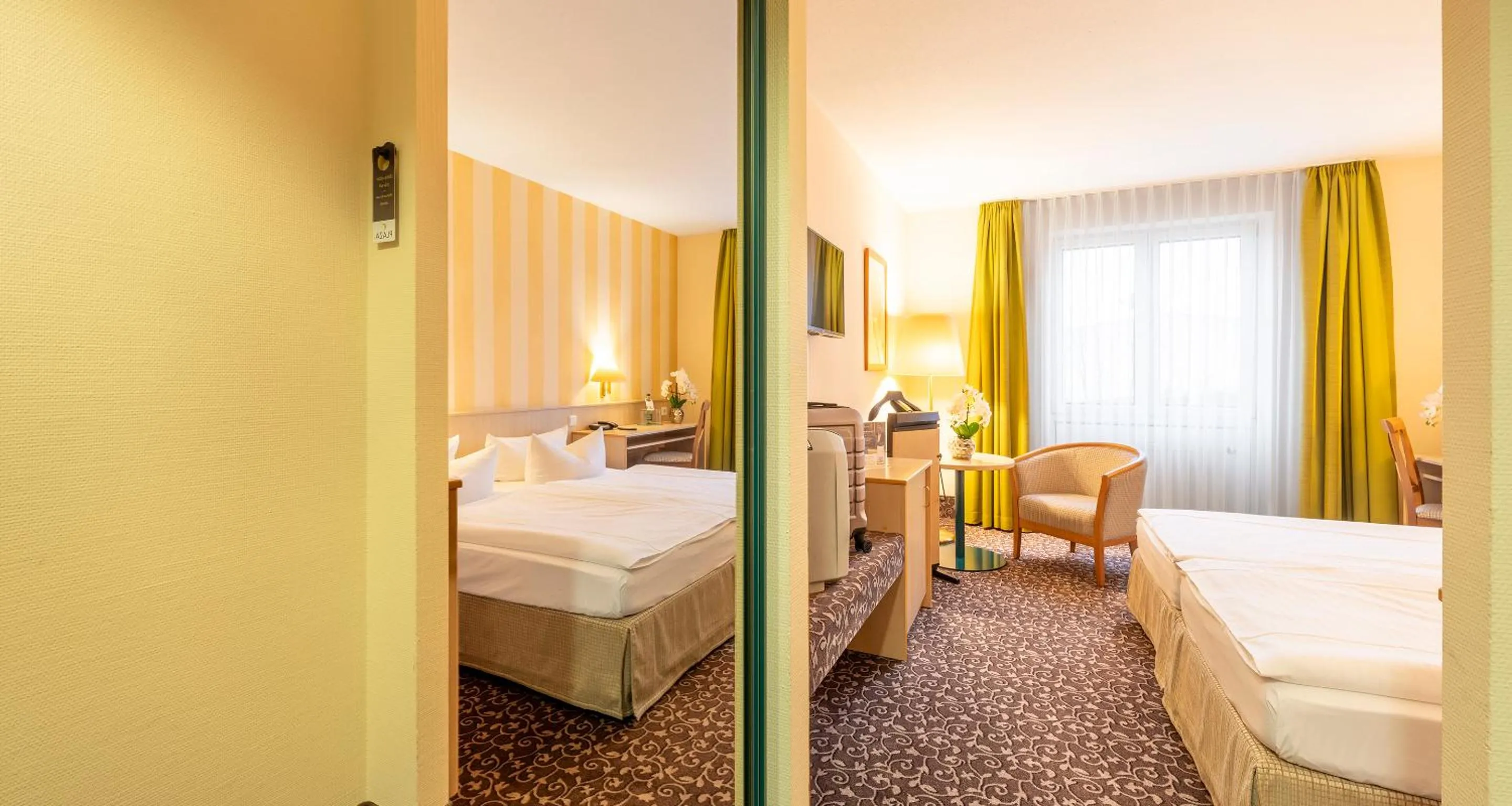 Photo of the whole room, Bed in PLAZA INN Chemnitz
