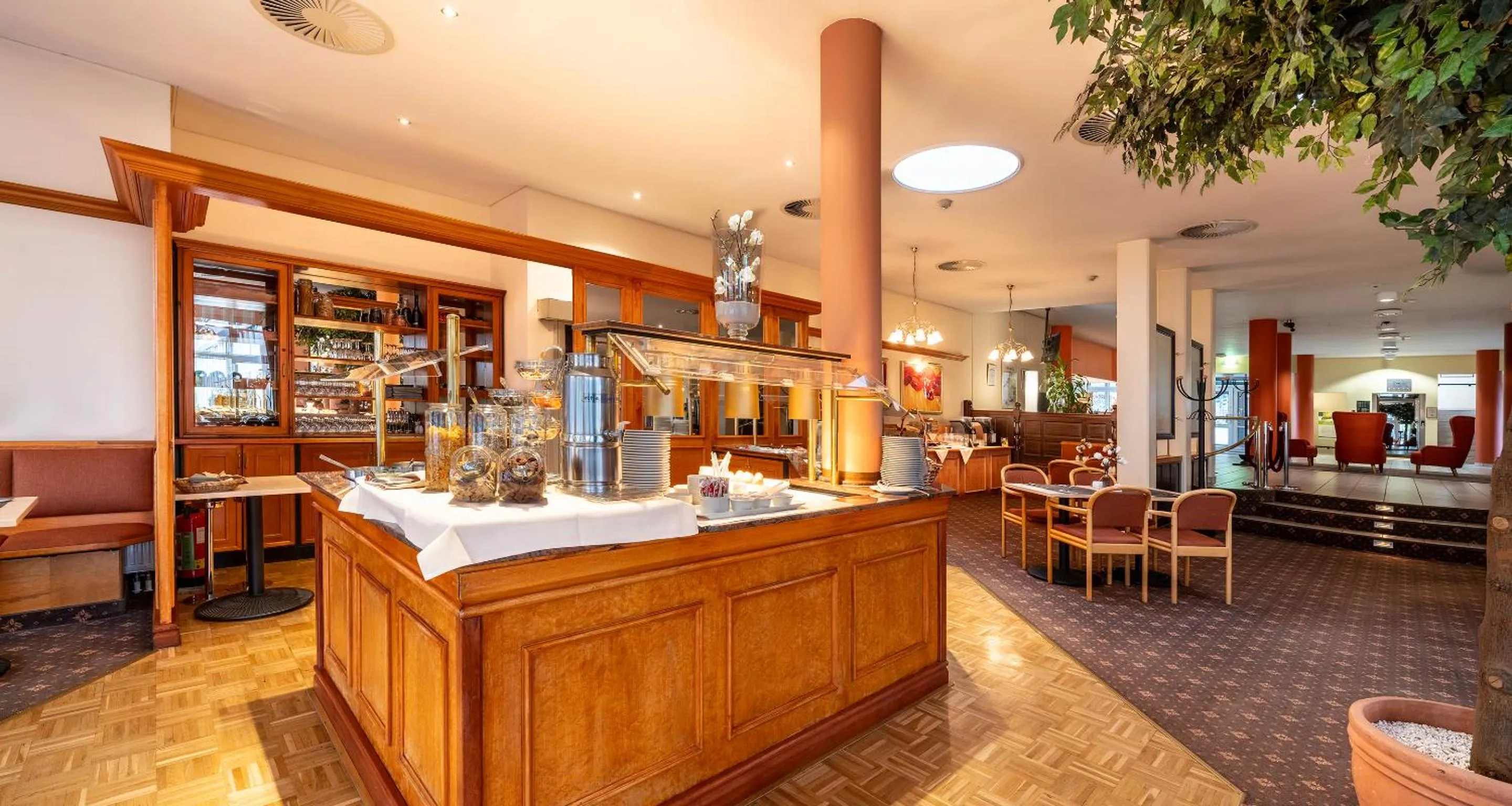 Buffet breakfast in PLAZA INN Chemnitz