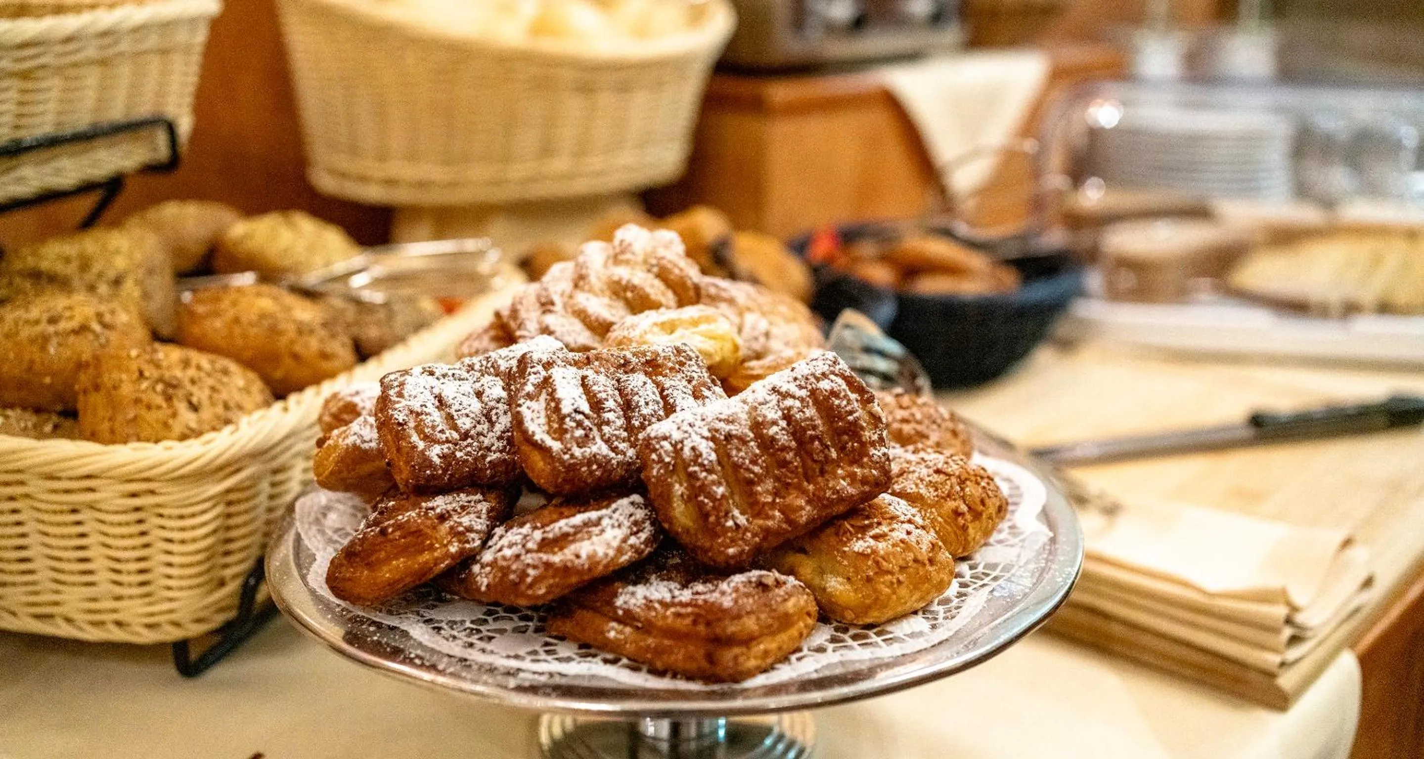 Buffet breakfast in PLAZA INN Chemnitz