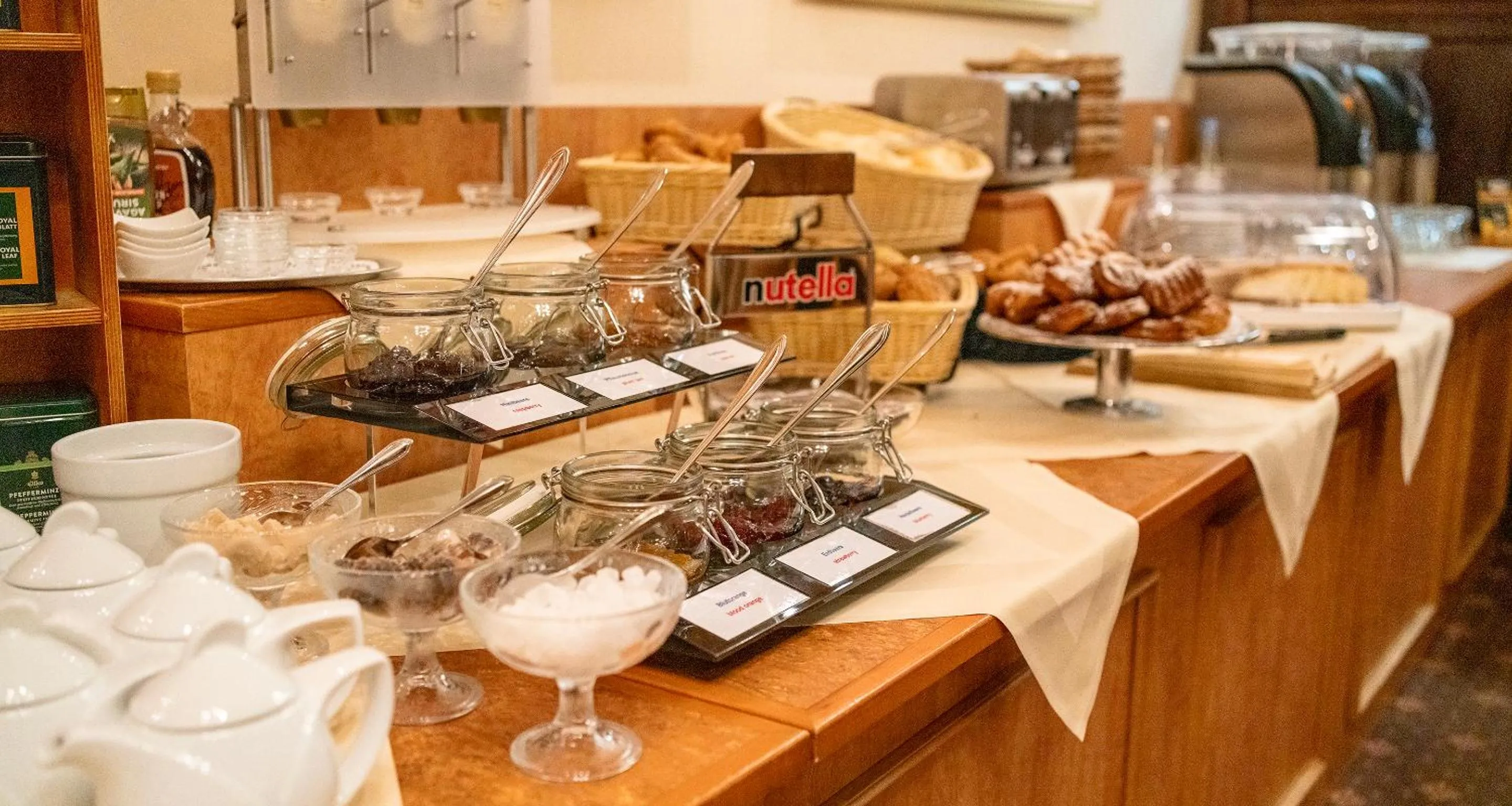 Buffet breakfast in PLAZA INN Chemnitz