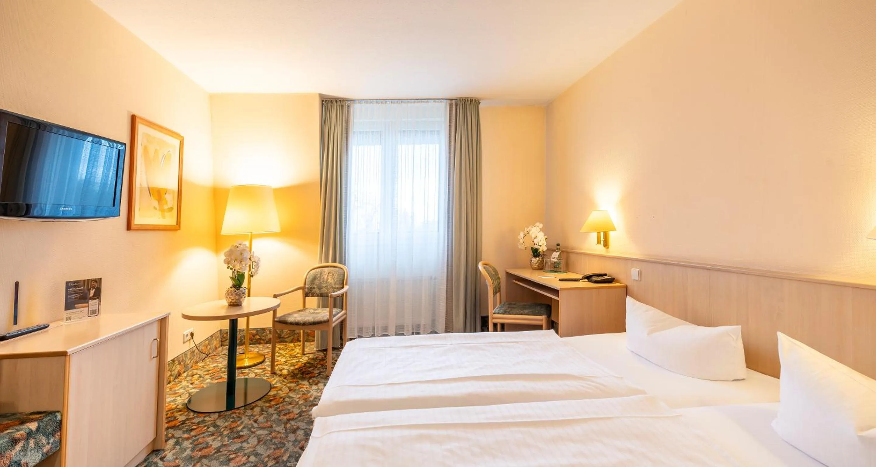 Photo of the whole room, Bed in PLAZA INN Chemnitz