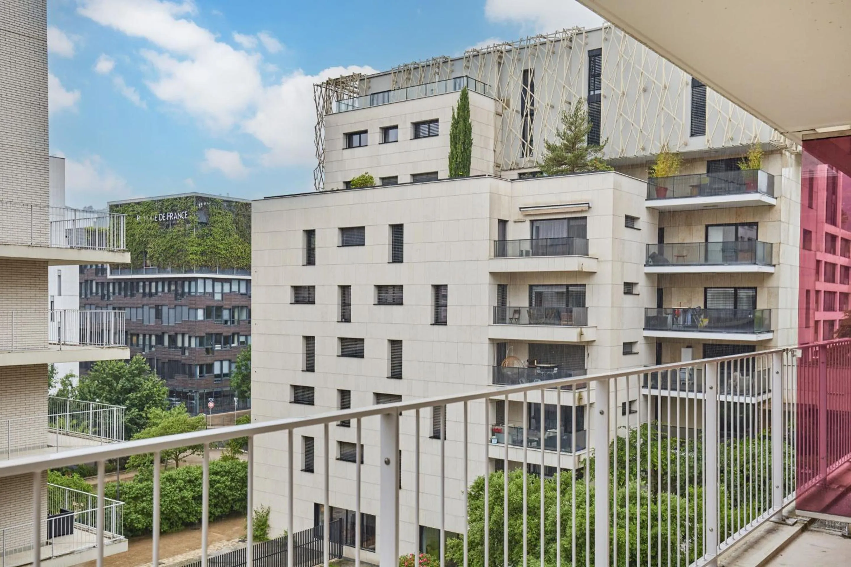 Balcony/Terrace in Appart'hôtel Odalys City - Lyon Centre Confluence
