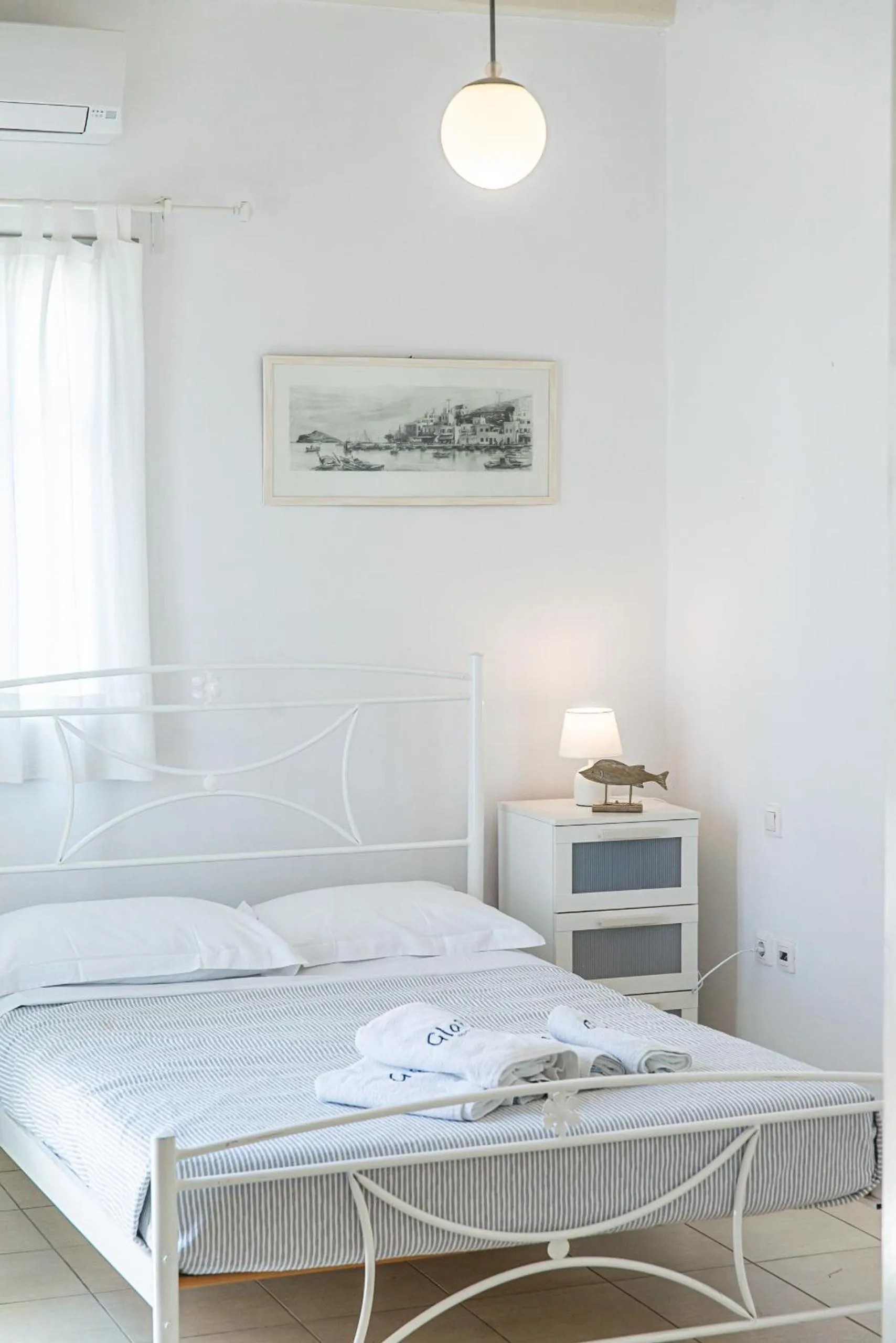 Bed in Glafki Stay Flow Glow