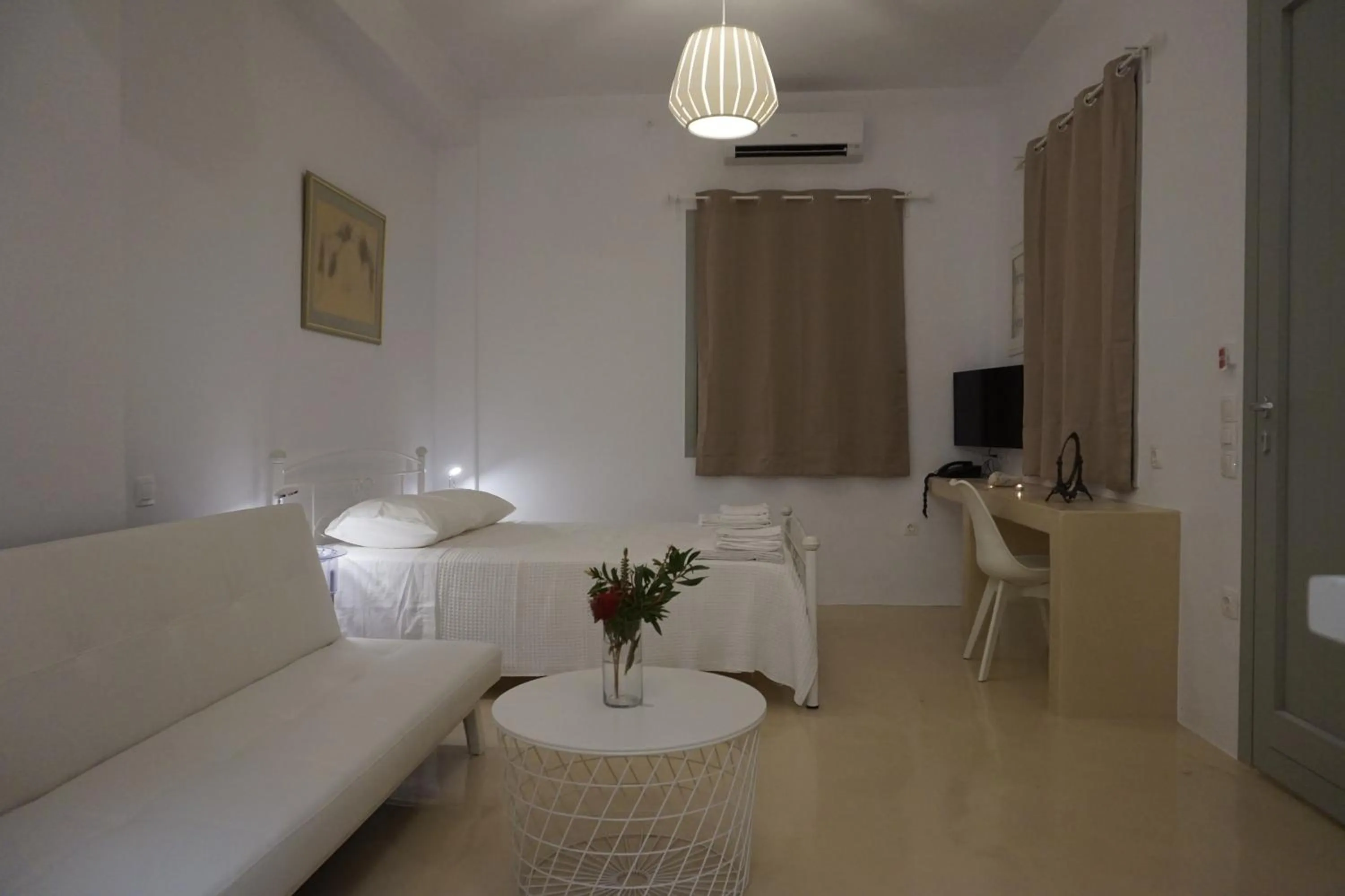 Bed in Glafki Stay Flow Glow