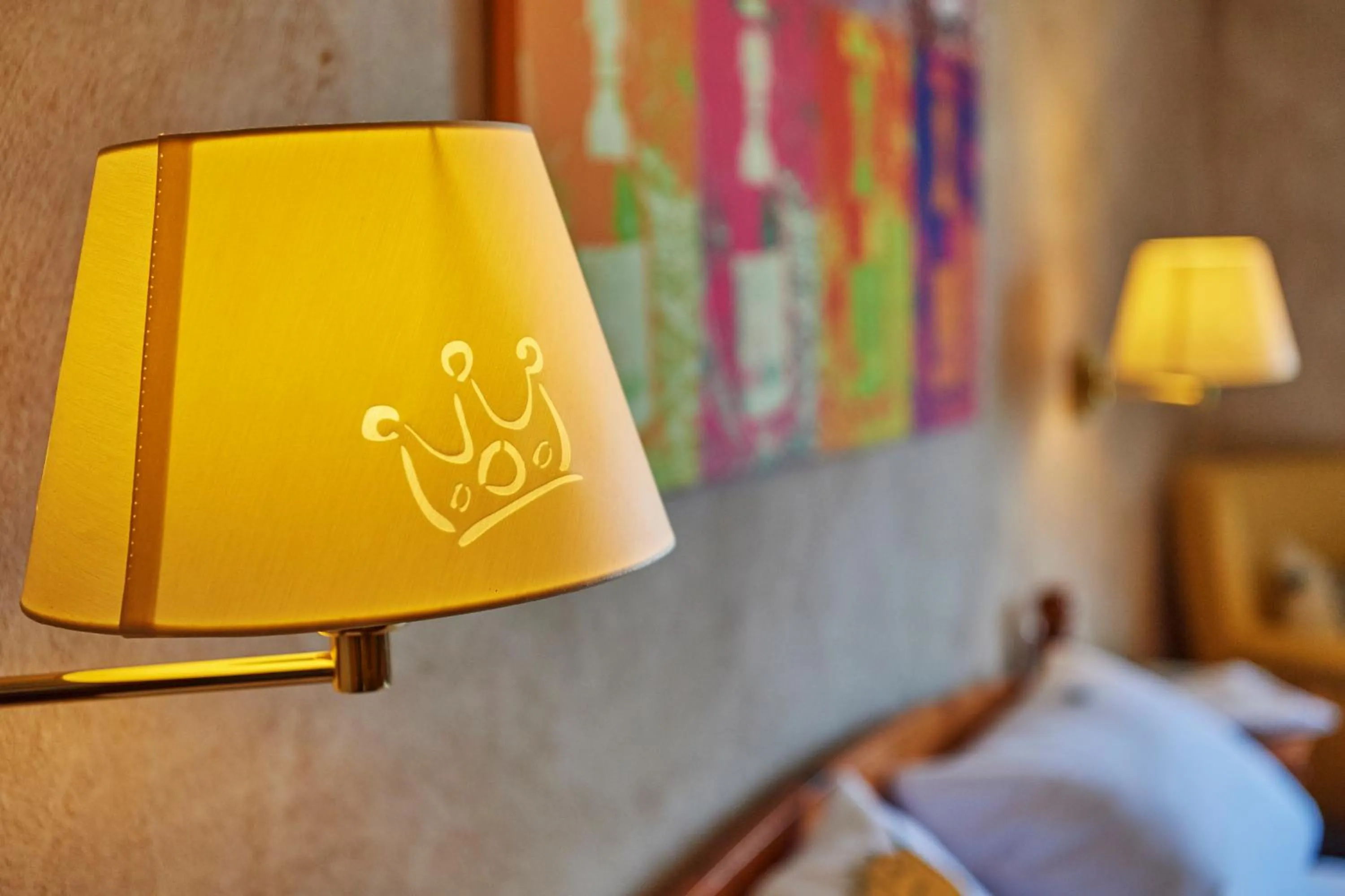 Decorative detail, Bed in Hotel & Brauereigasthof Drei Kronen