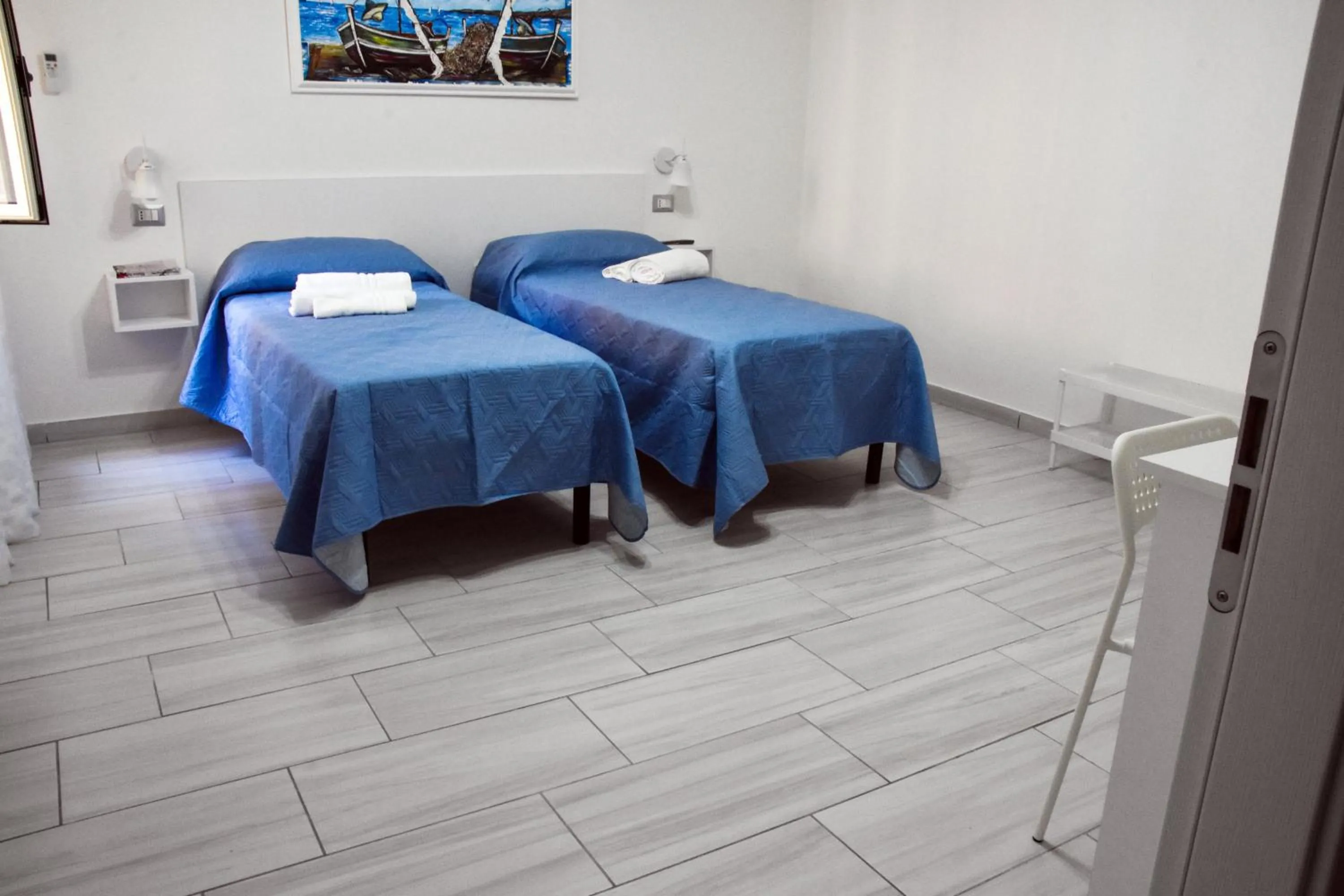 Photo of the whole room, Bed in B&B Audafra