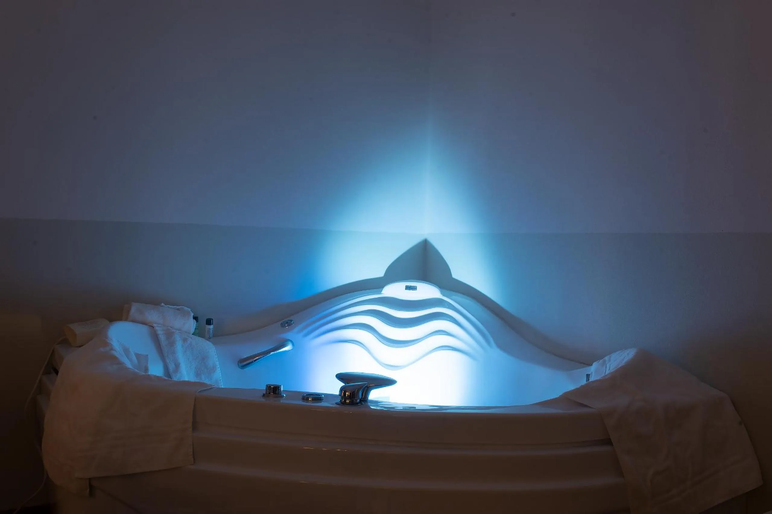 People, Bed in Grand Hotel Impero - Wellness & Exclusive SPA