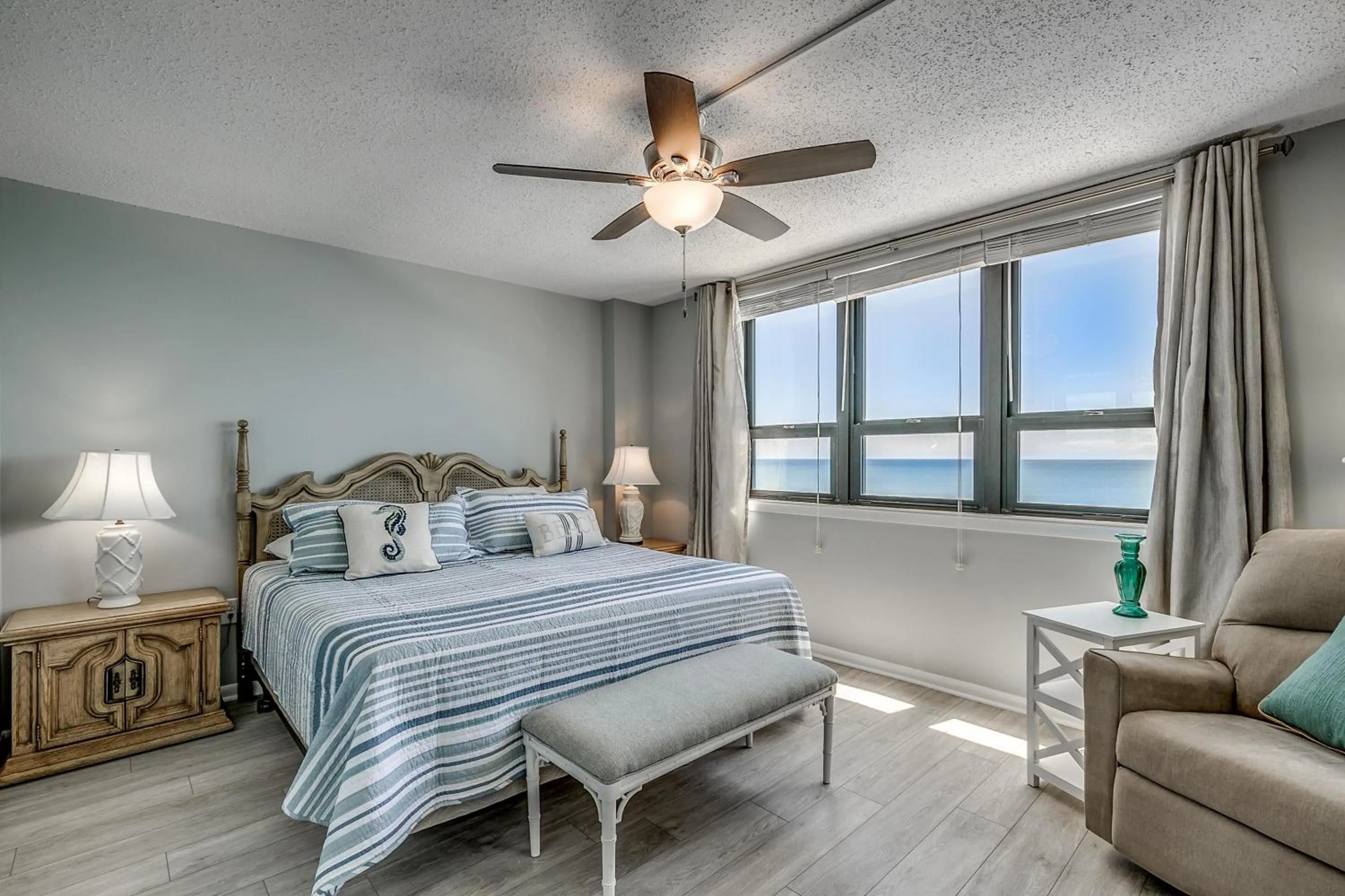 Bed in Arcadian 12CD