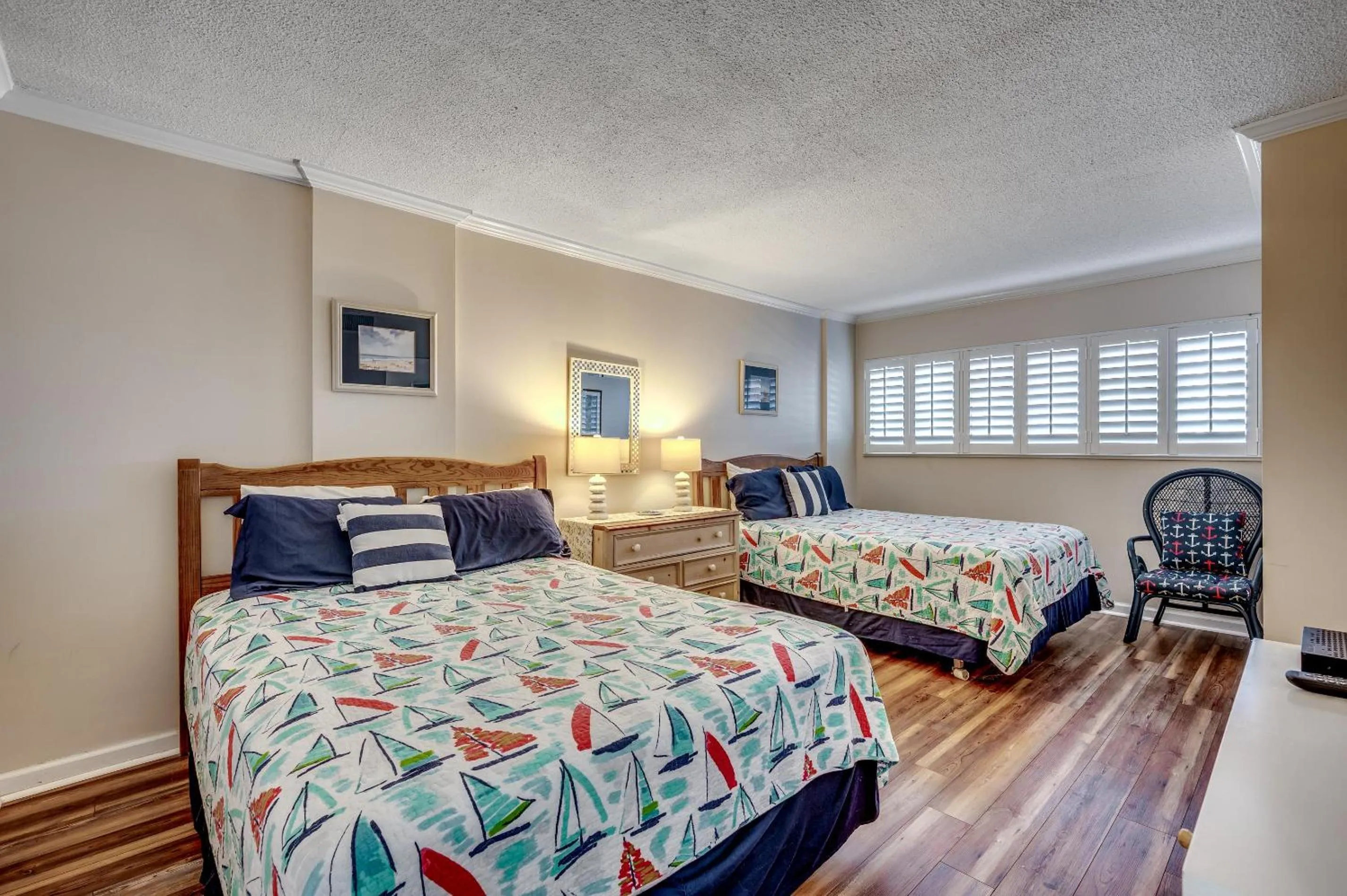 Bed in Carolina Dunes 304