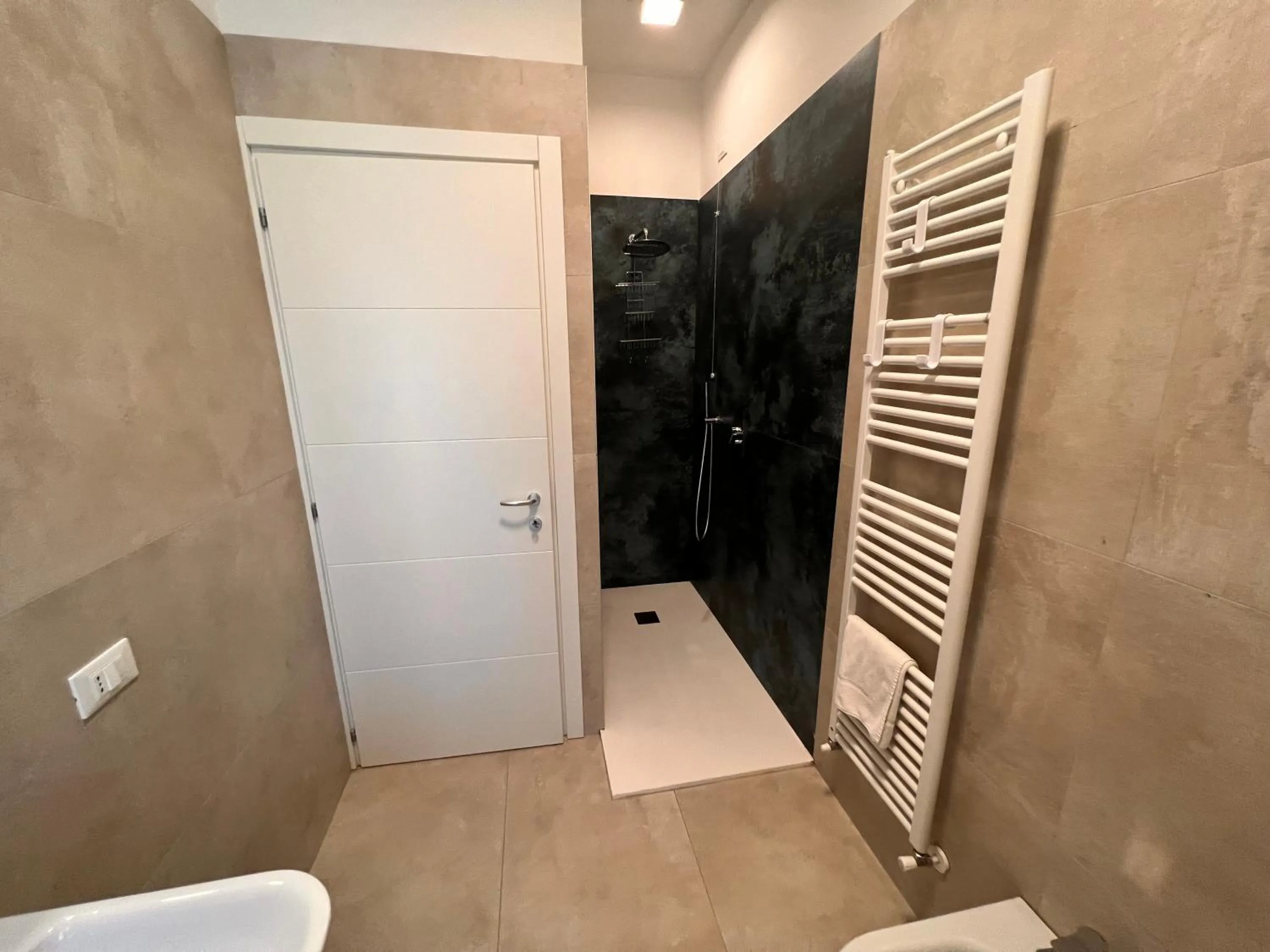 Shower in 10 Minutes B&B Bed & Breakfast