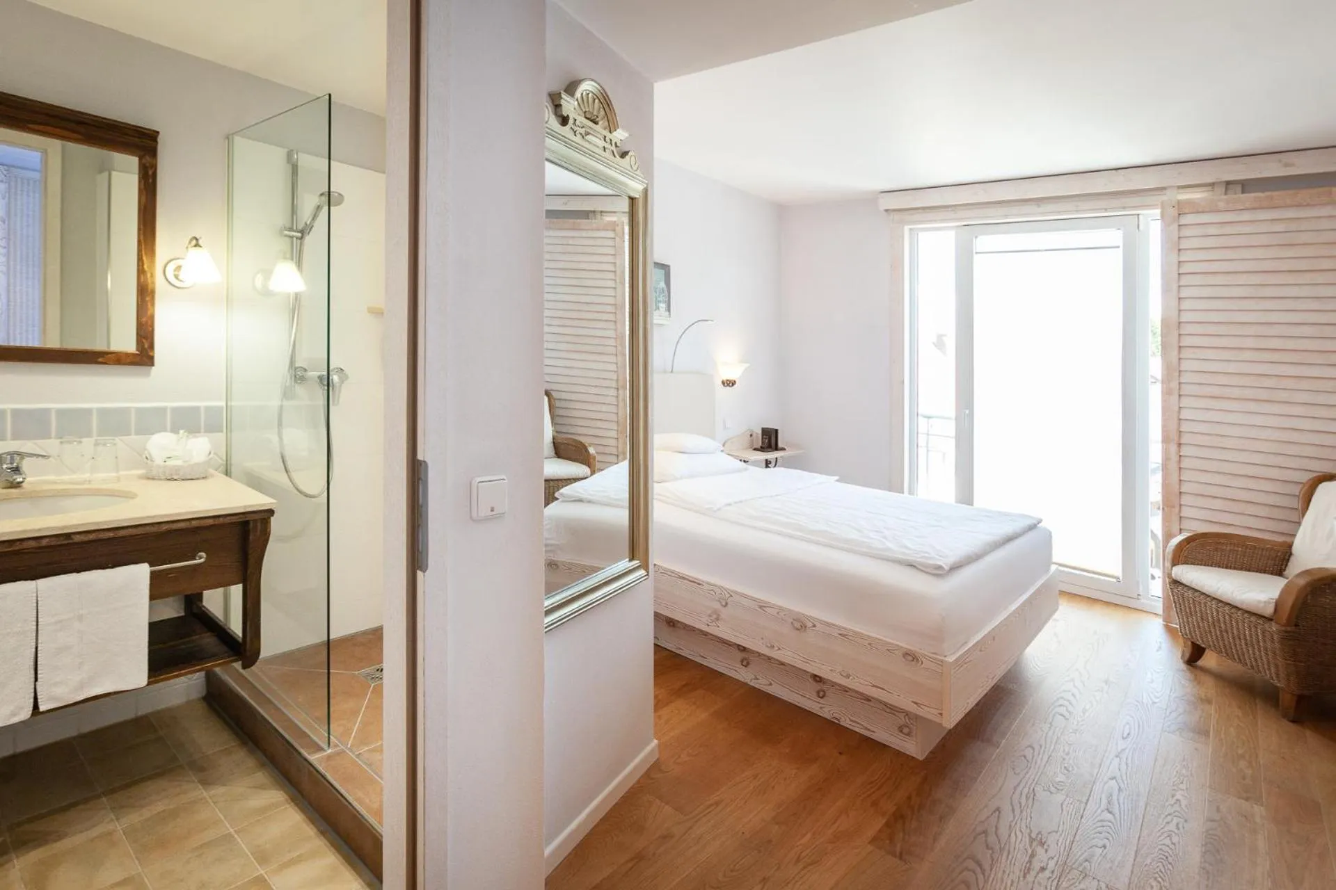 Standard Room in Hotel Hirschen in Freiburg-Lehen