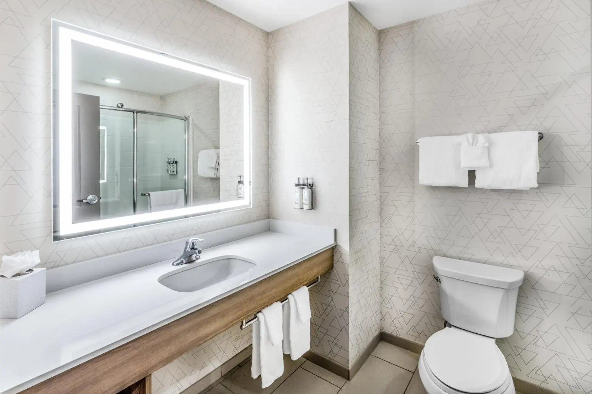 Standard Queen Room with Two Queen Beds in Holiday Inn Express - Colorado Springs - First & Main by IHG Standard Queen Room with Two Queen Beds in Holiday Inn Express - Colorado Springs - First & Main by IHG