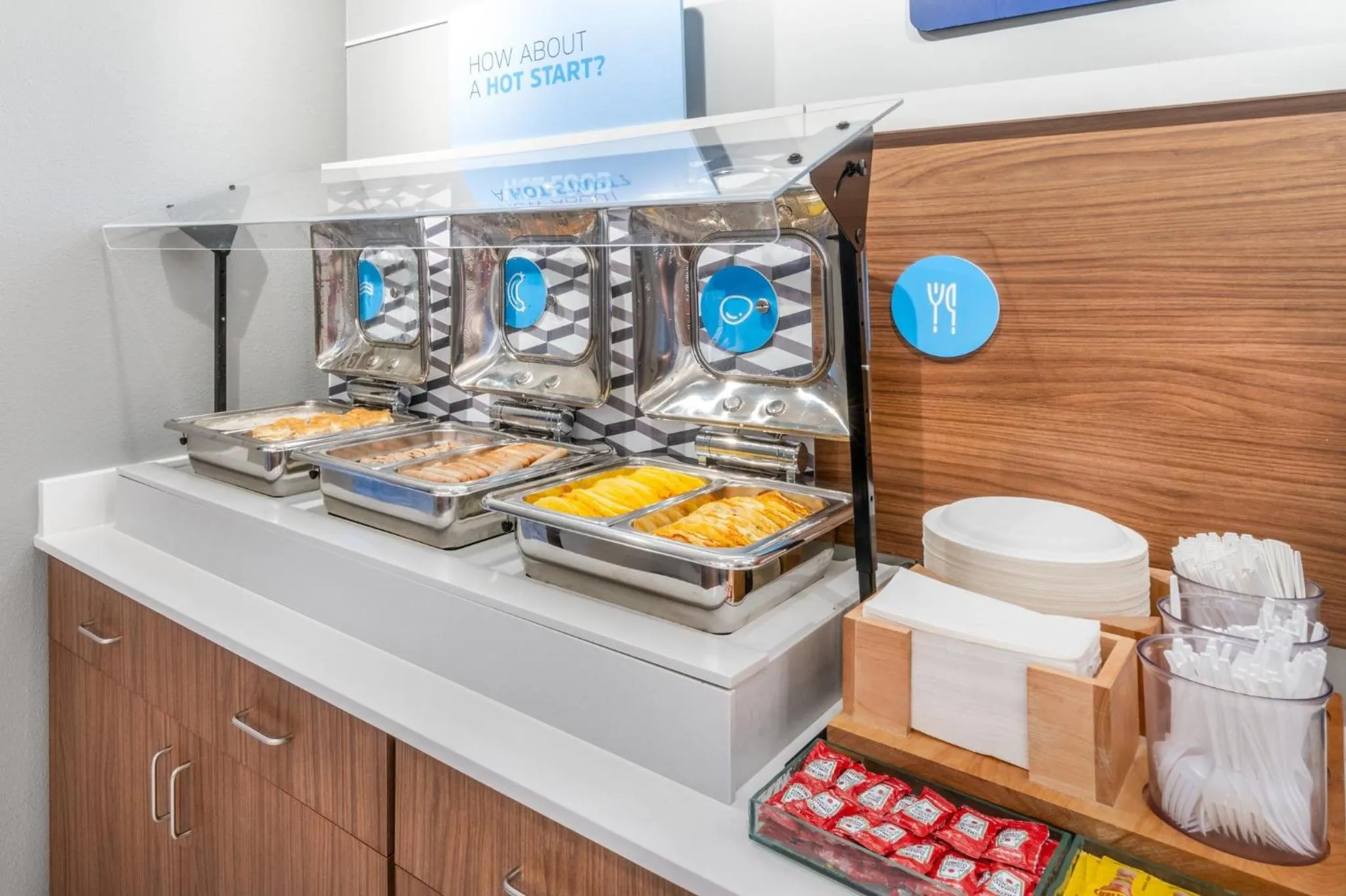 Breakfast in Holiday Inn Express - Colorado Springs - First & Main by IHG