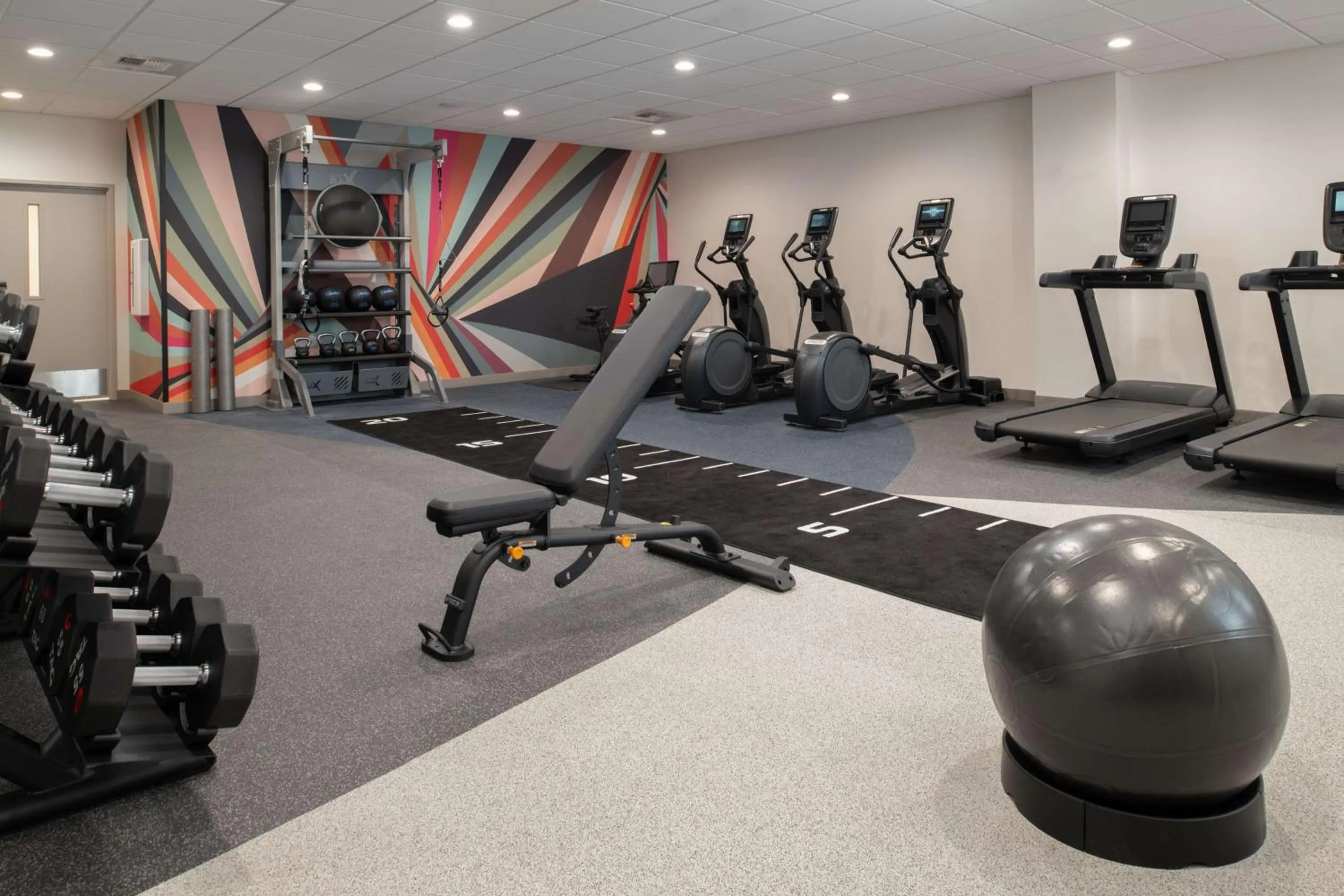 Fitness centre/facilities in Hilton Garden Inn Tacoma Downtown