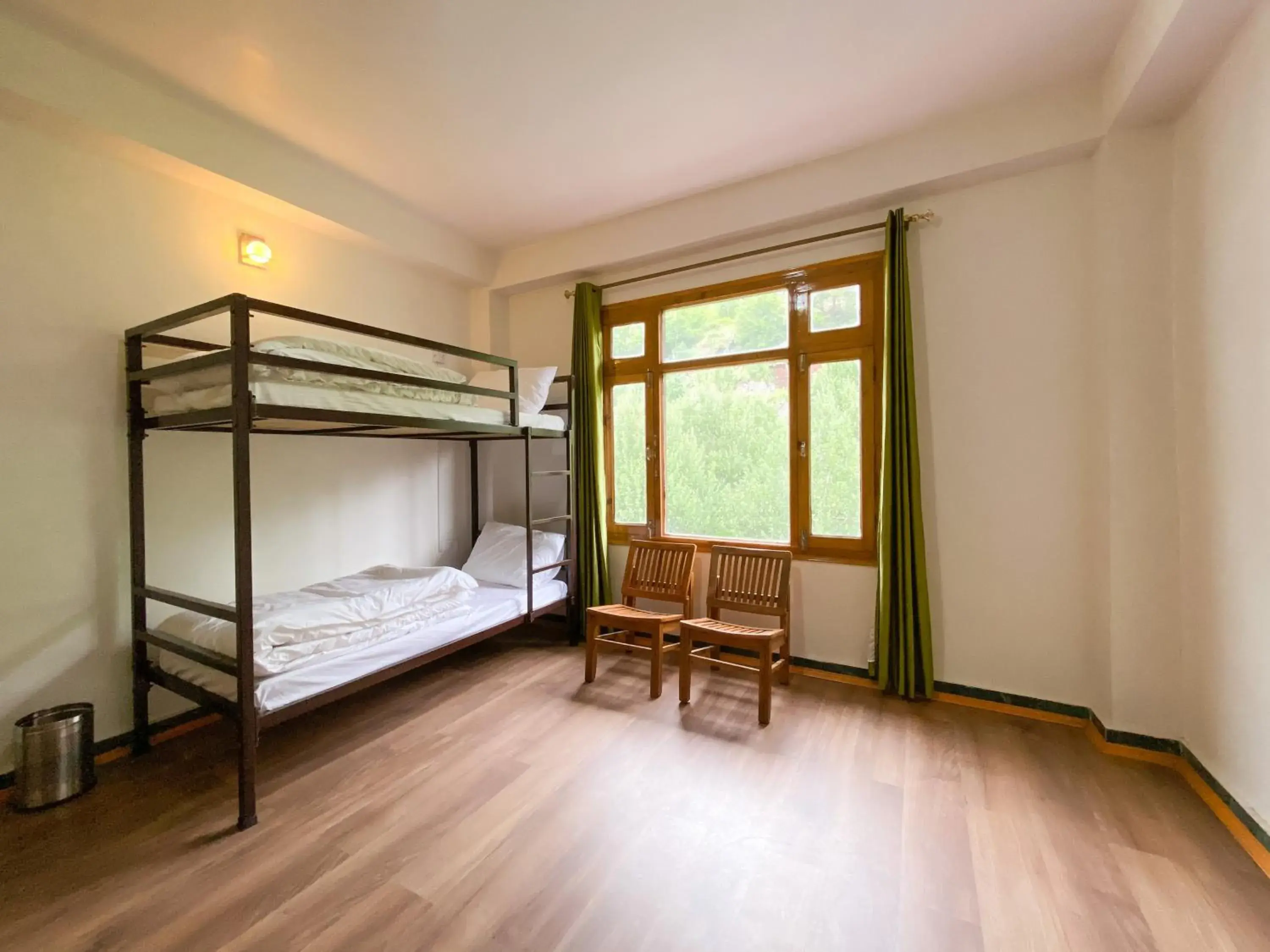 Bed in 4-Bed Dormitory Room in Hotel KALPA Bed in 4-Bed Dormitory Room in Hotel KALPA