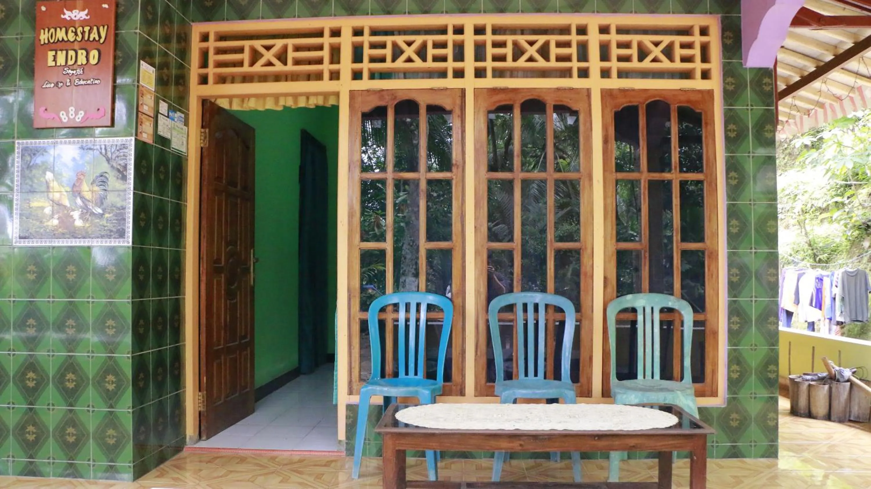 Facade/entrance in Homestay ENDRO