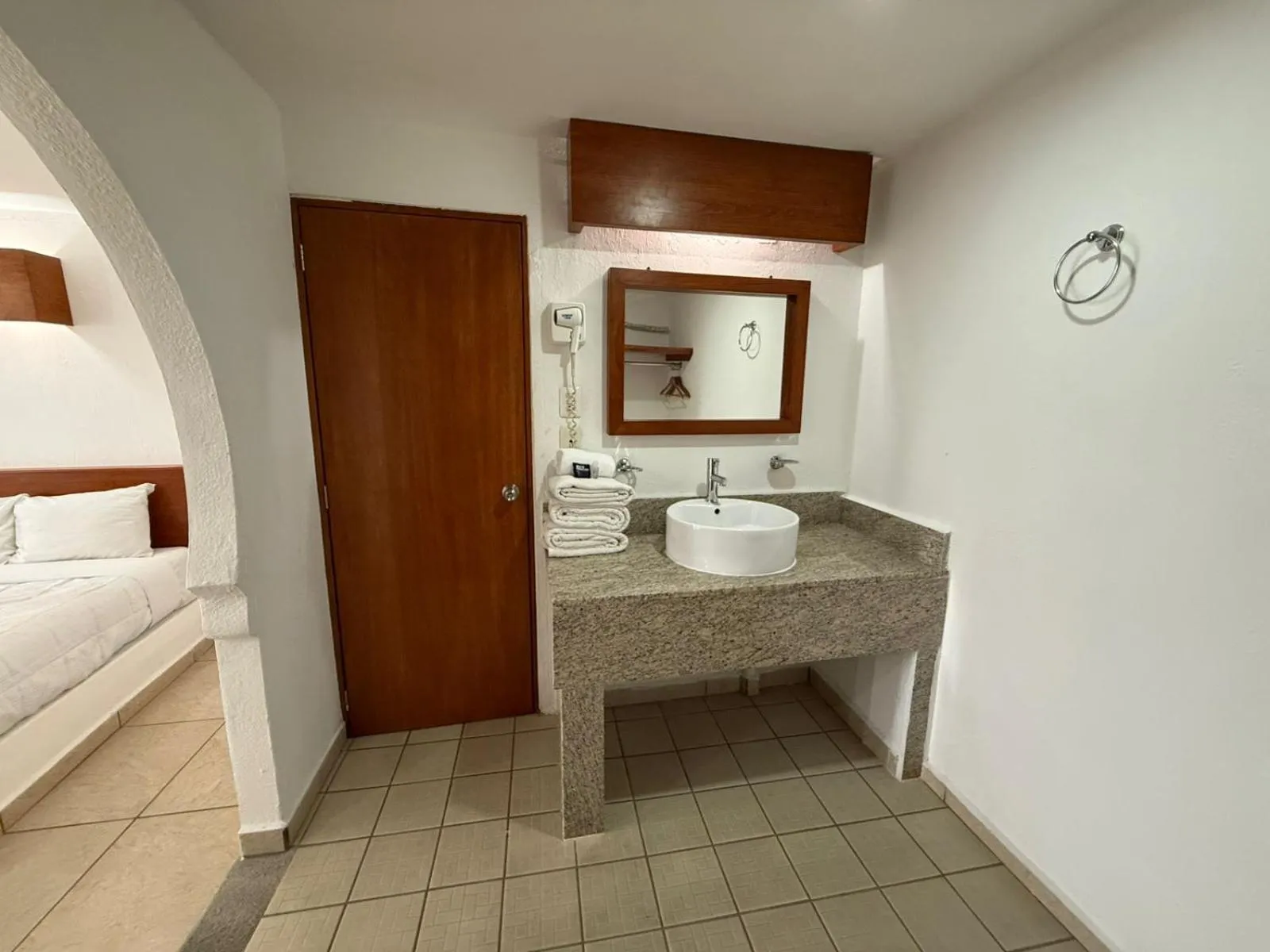 Bathroom in Aldea del Bazar