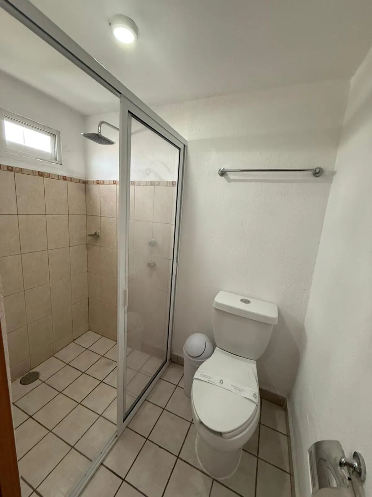 Shower in Aldea del Bazar