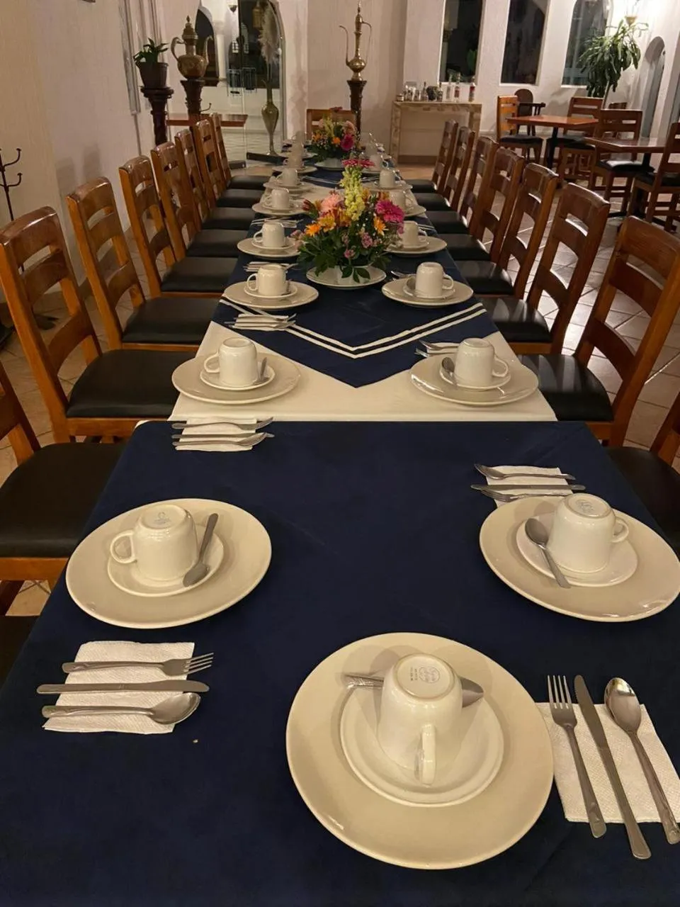 Restaurant/places to eat in Aldea del Bazar