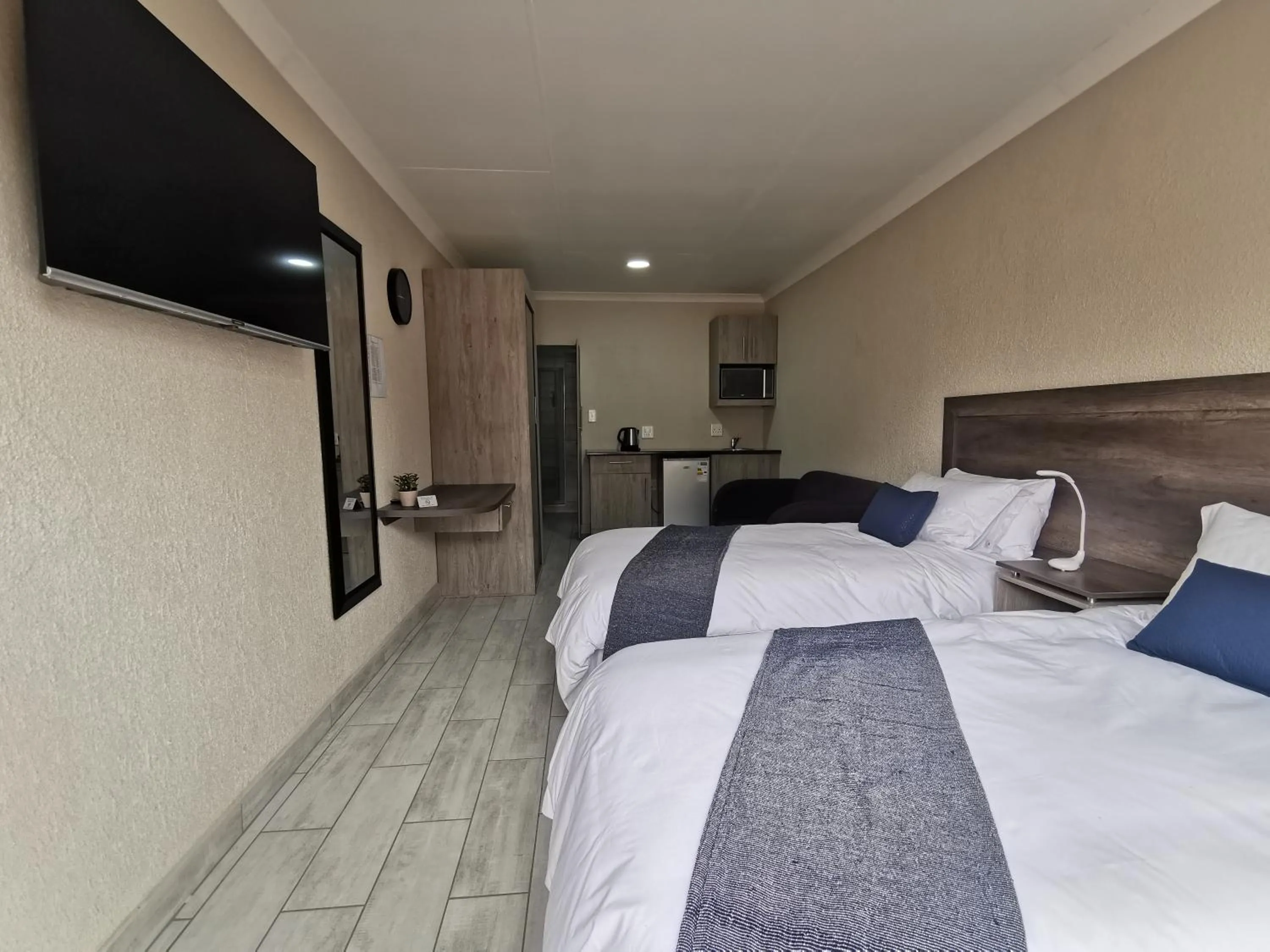 Bed in Up21 Guest House