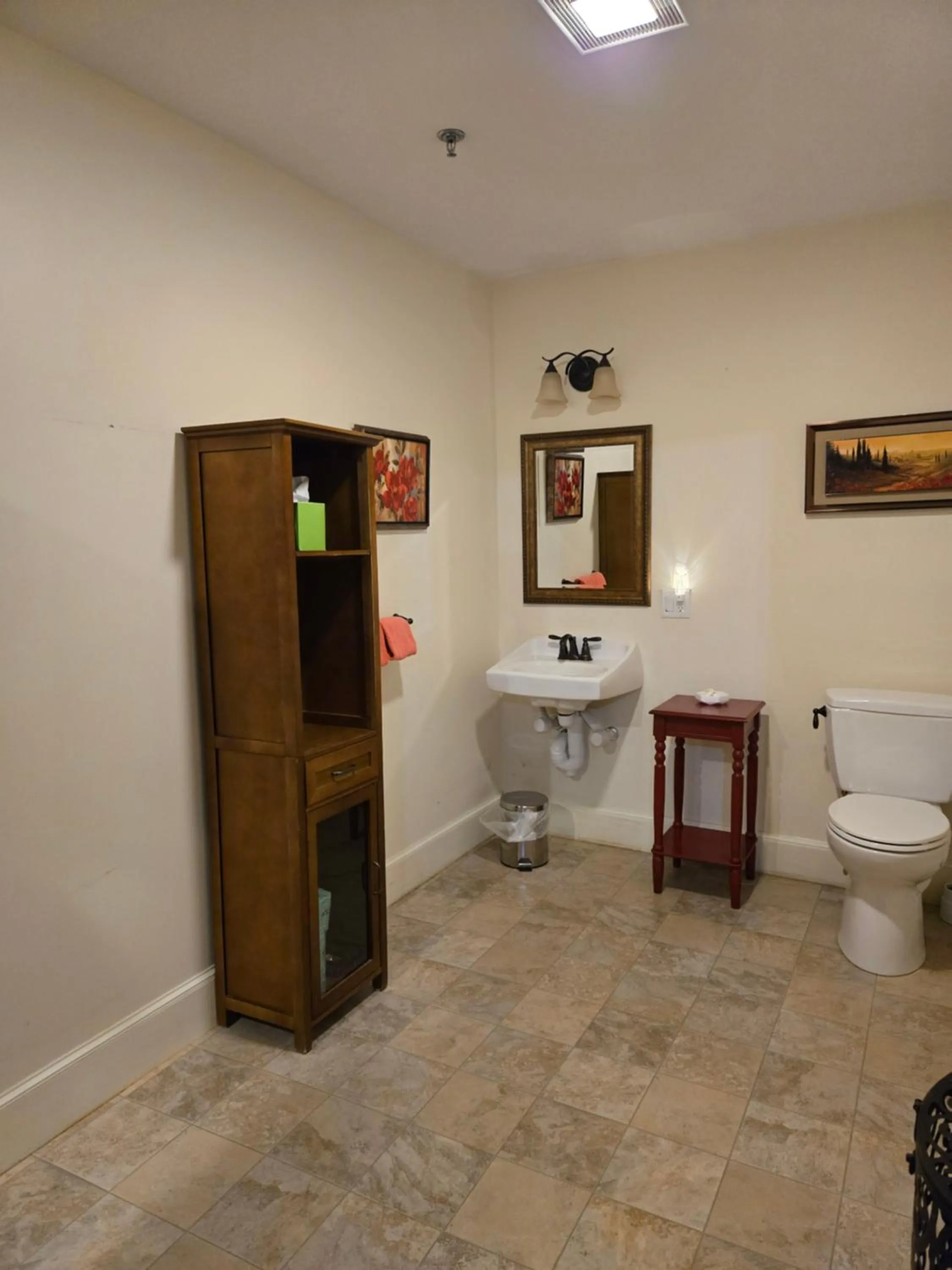 Firehouse Inn