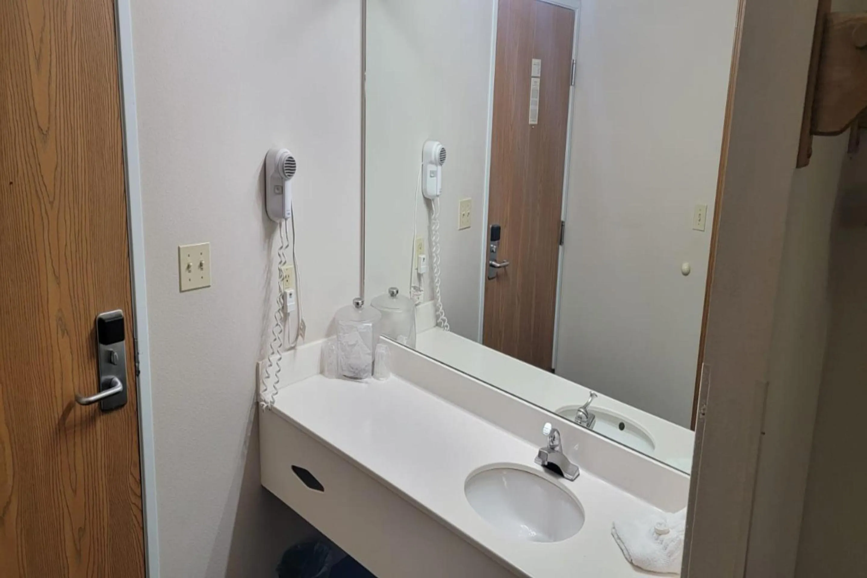 Bathroom in HomeTown Inn By OYO Texhoma, OK