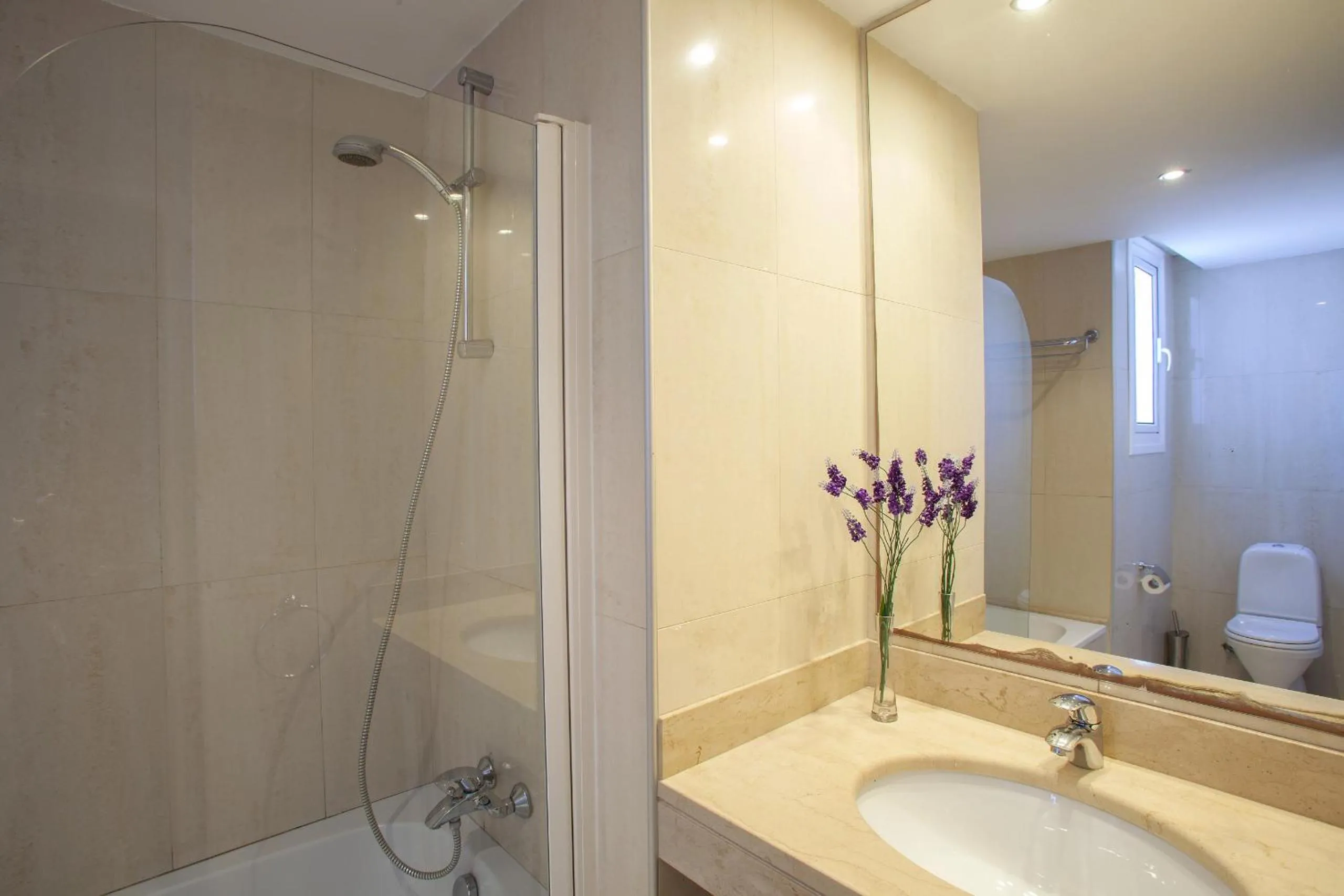 Bathroom in Protaras Seafront Villa Infinte Aretousa