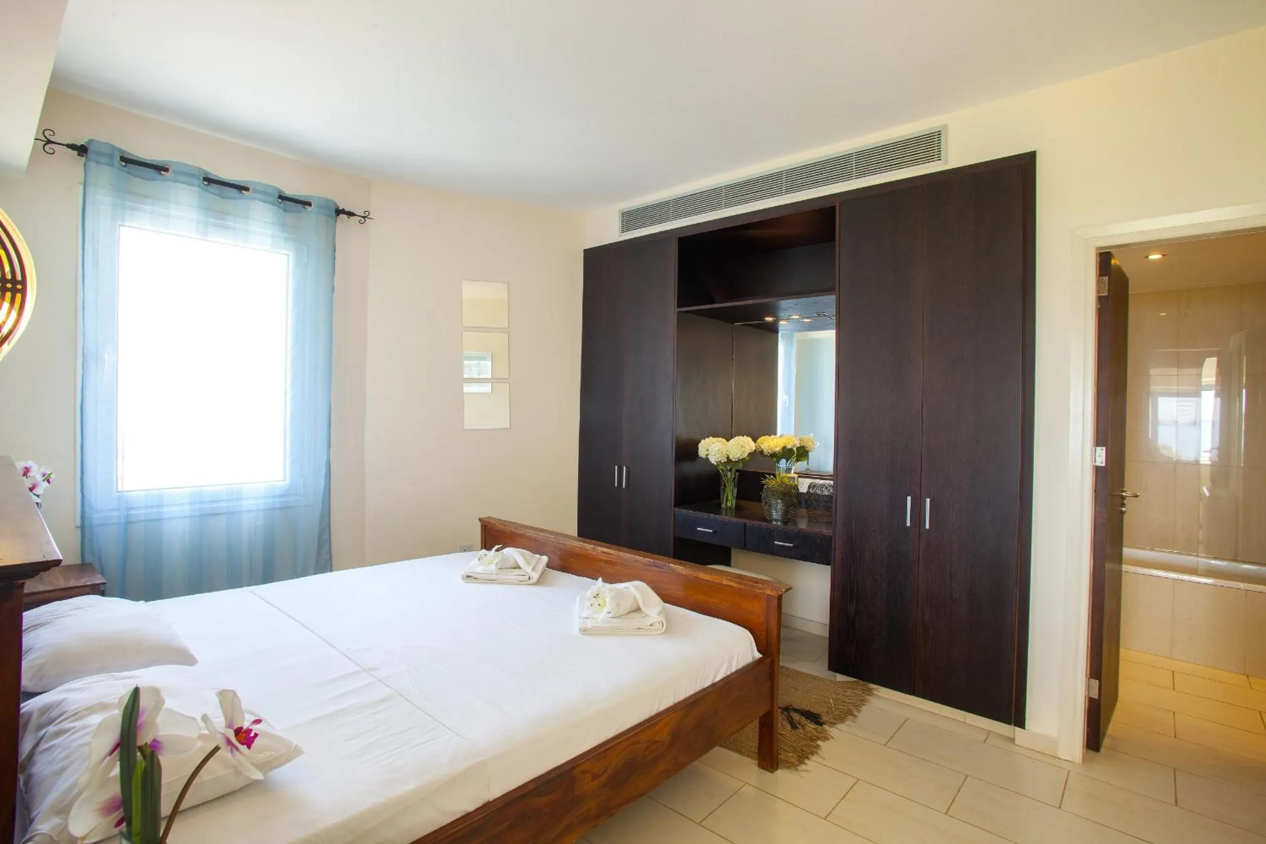 Bedroom, Bed in Protaras Seafront Villa Infinte Aretousa