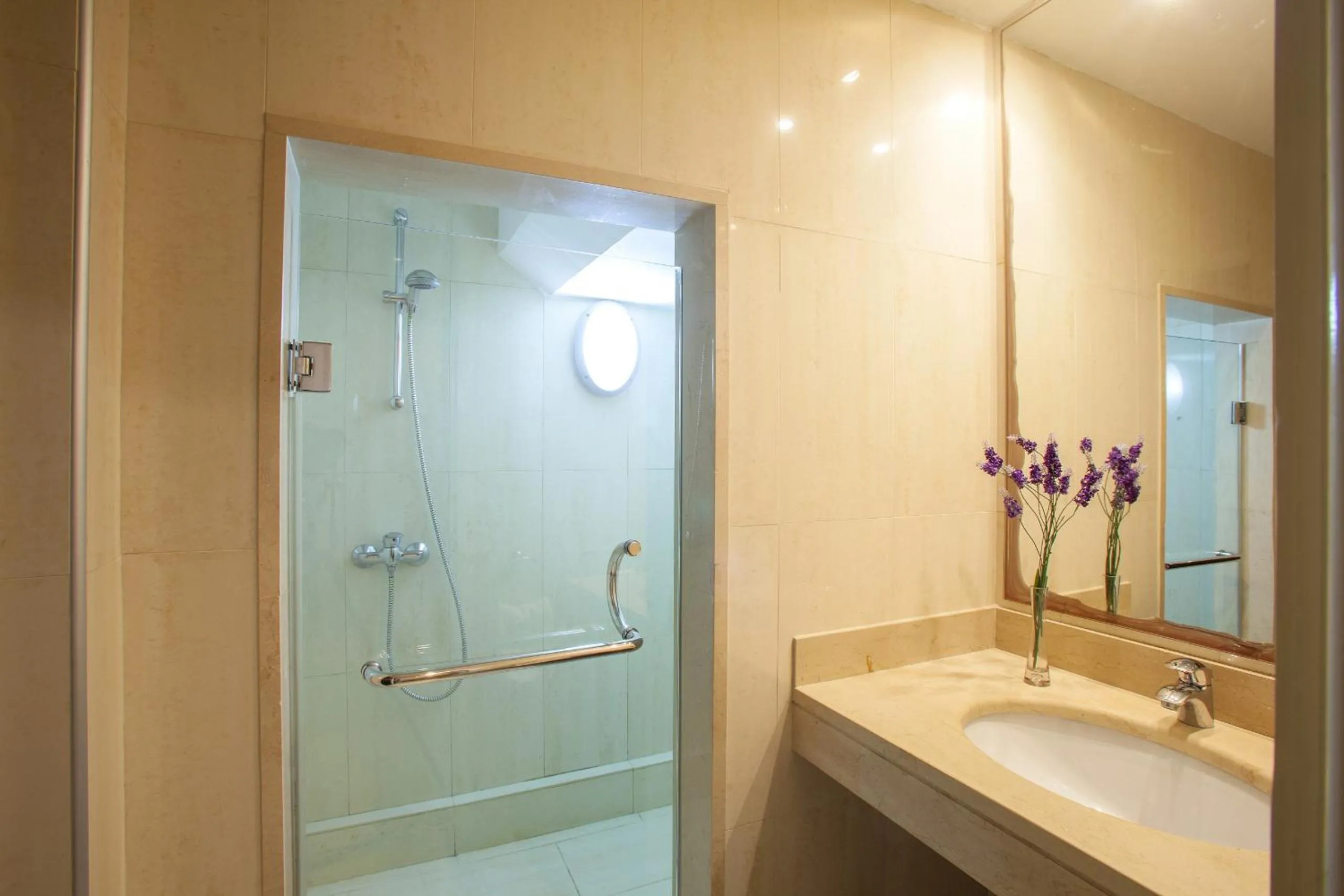 Bathroom in Protaras Seafront Villa Infinte Aretousa